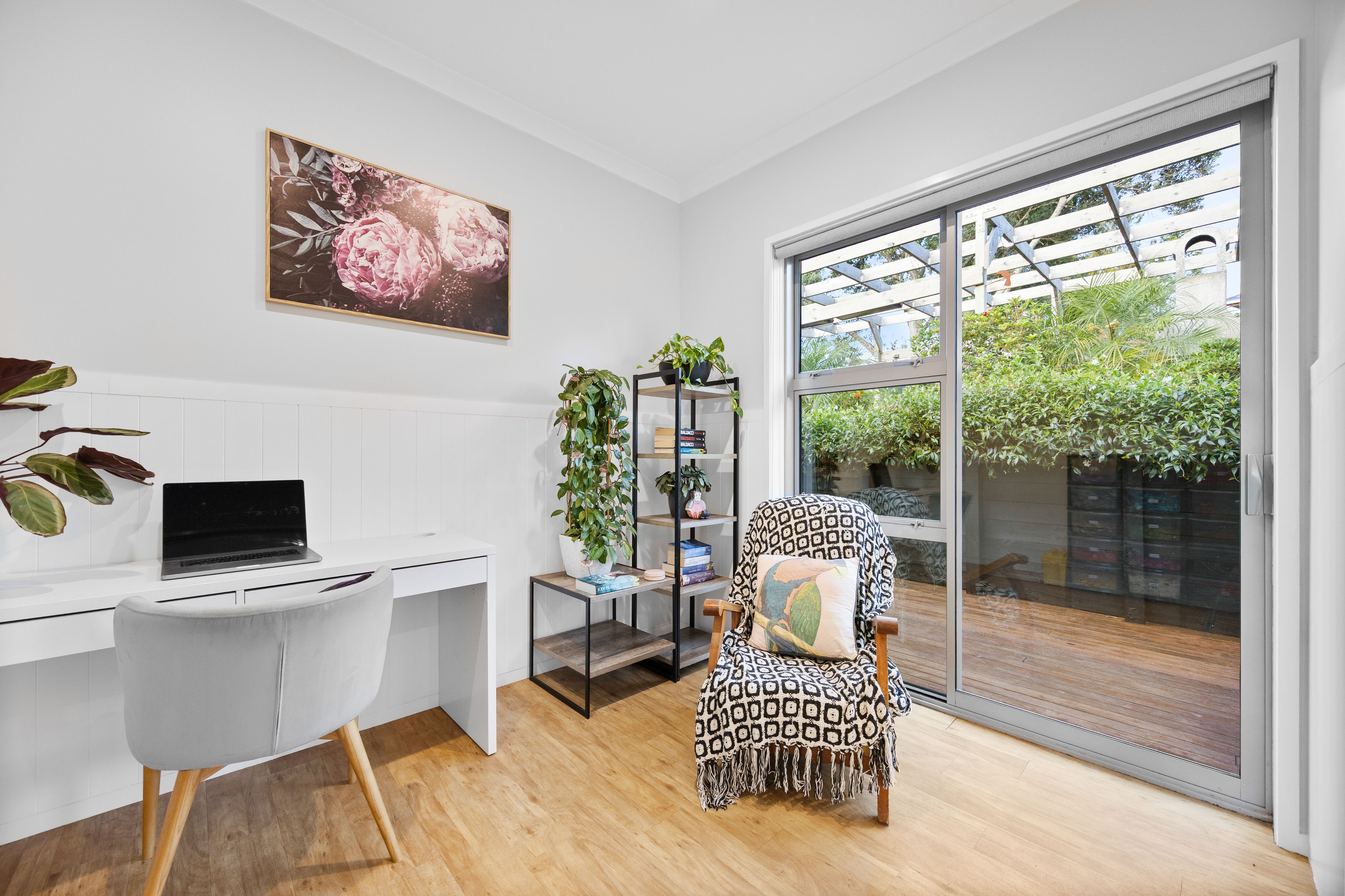 101 Waitakere Road, Waitakere, Waitakere City