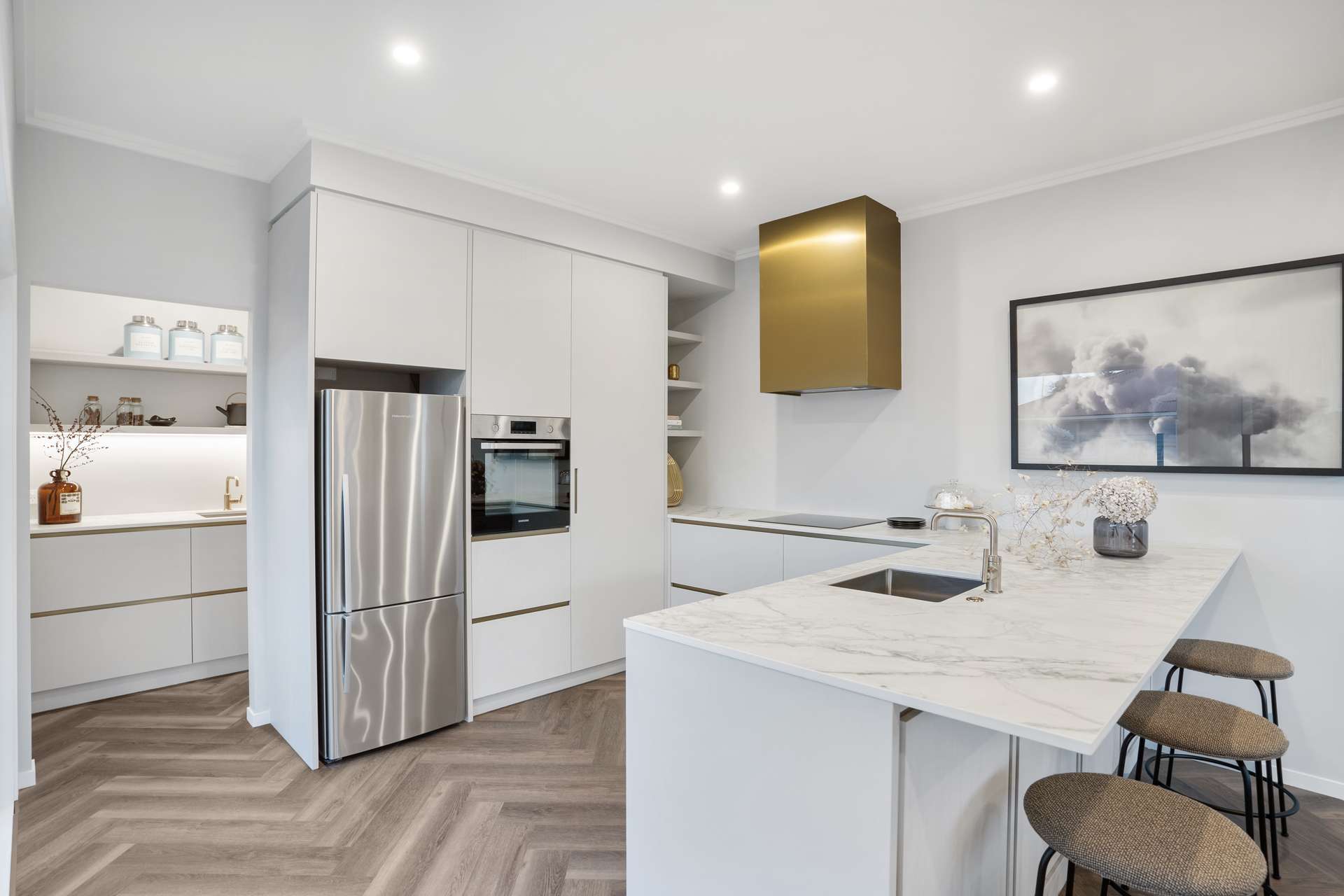 11 Walmsley Road photo 4