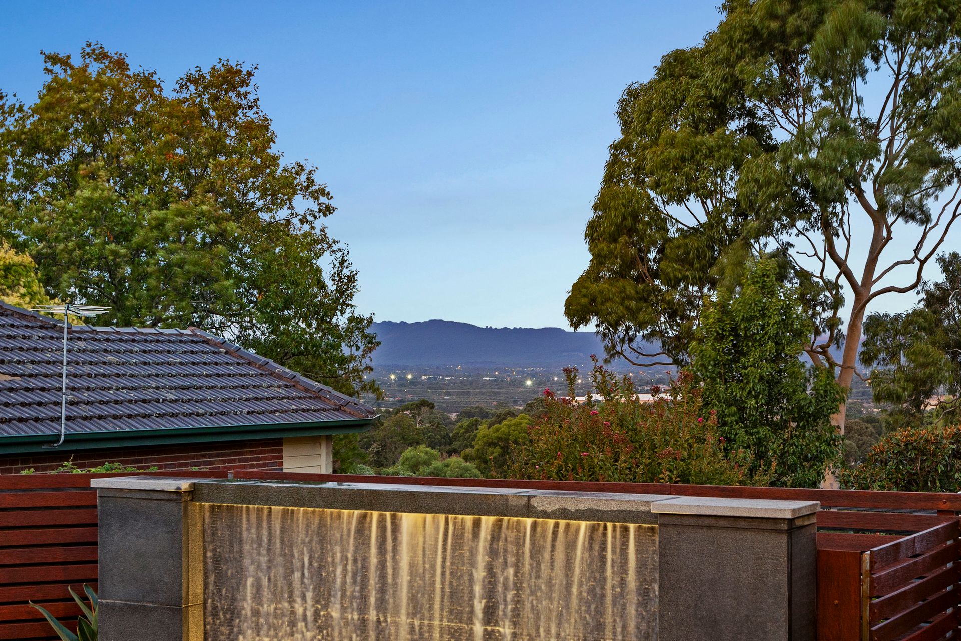 2/32 Lum Road, Wheelers Hill, VIC 3150