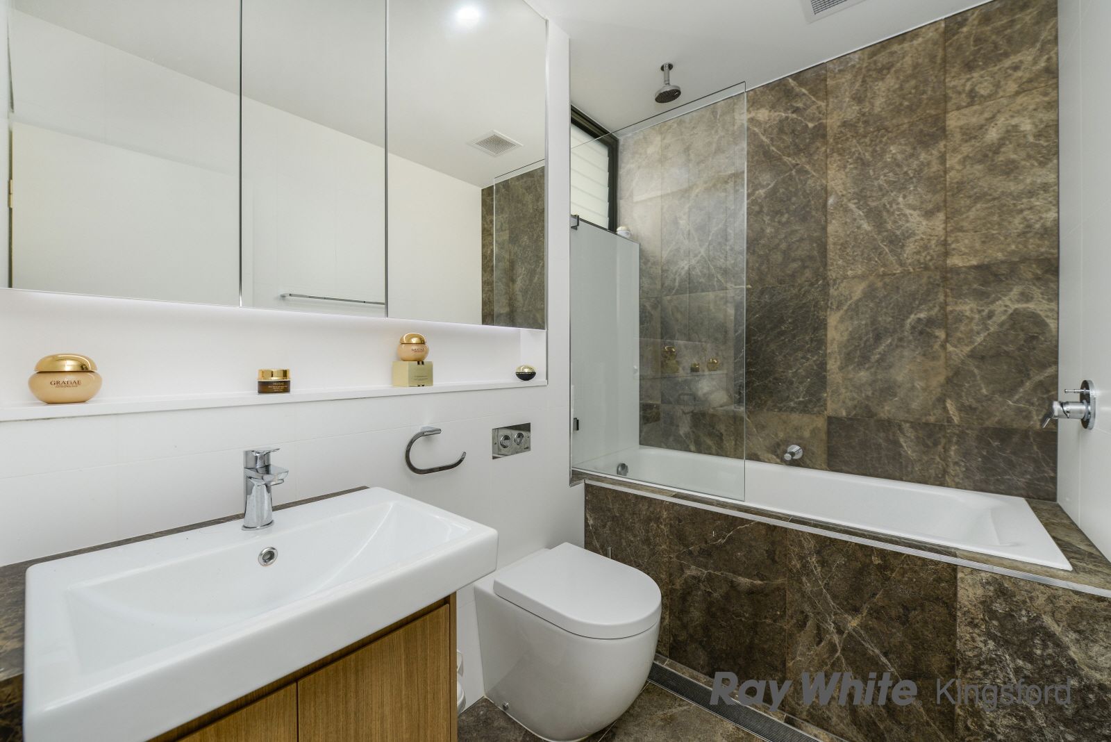 34/49 Boronia Street — photo 5 of 9