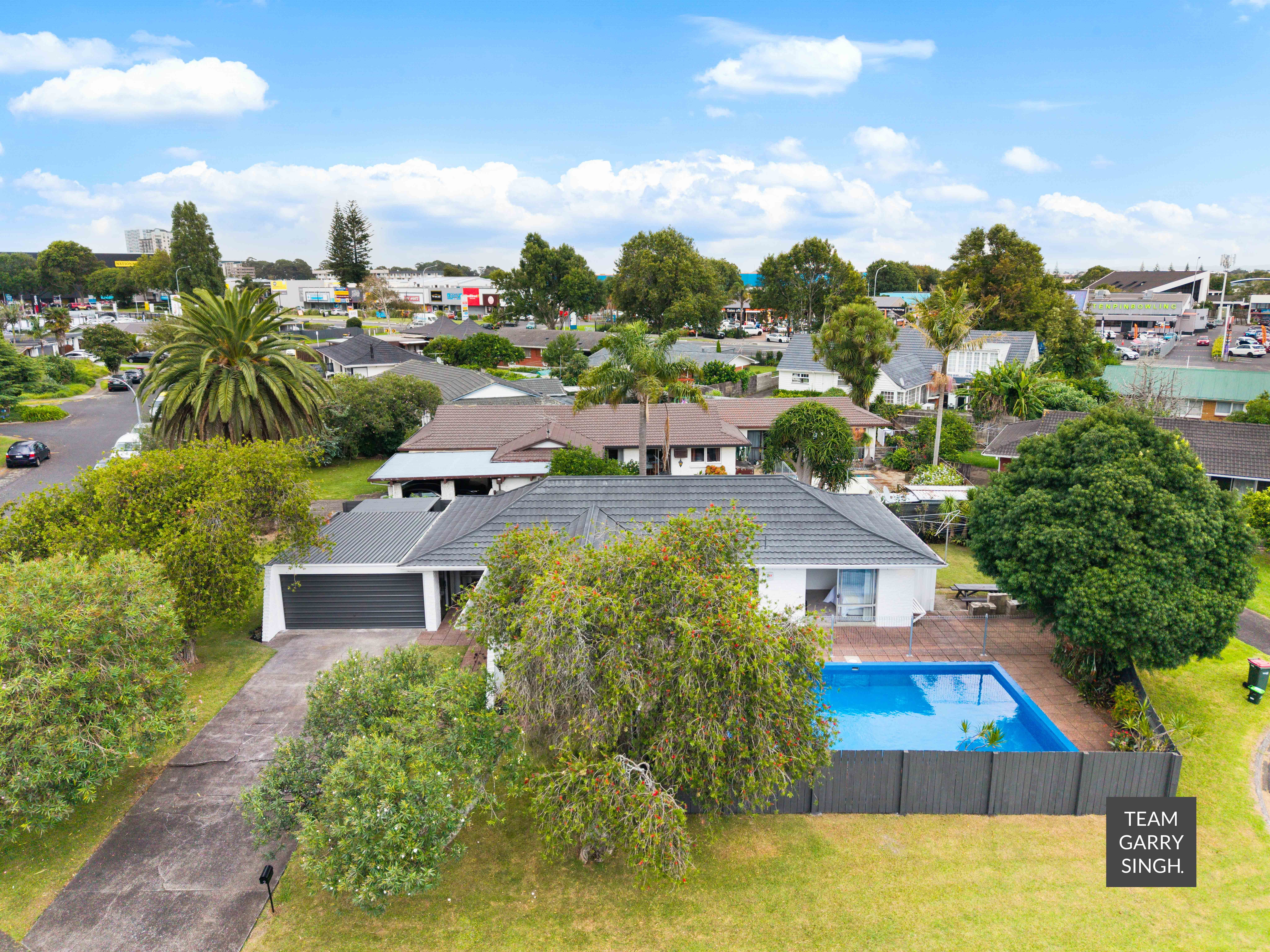 2 Pettit Place, Manukau City, Manukau City