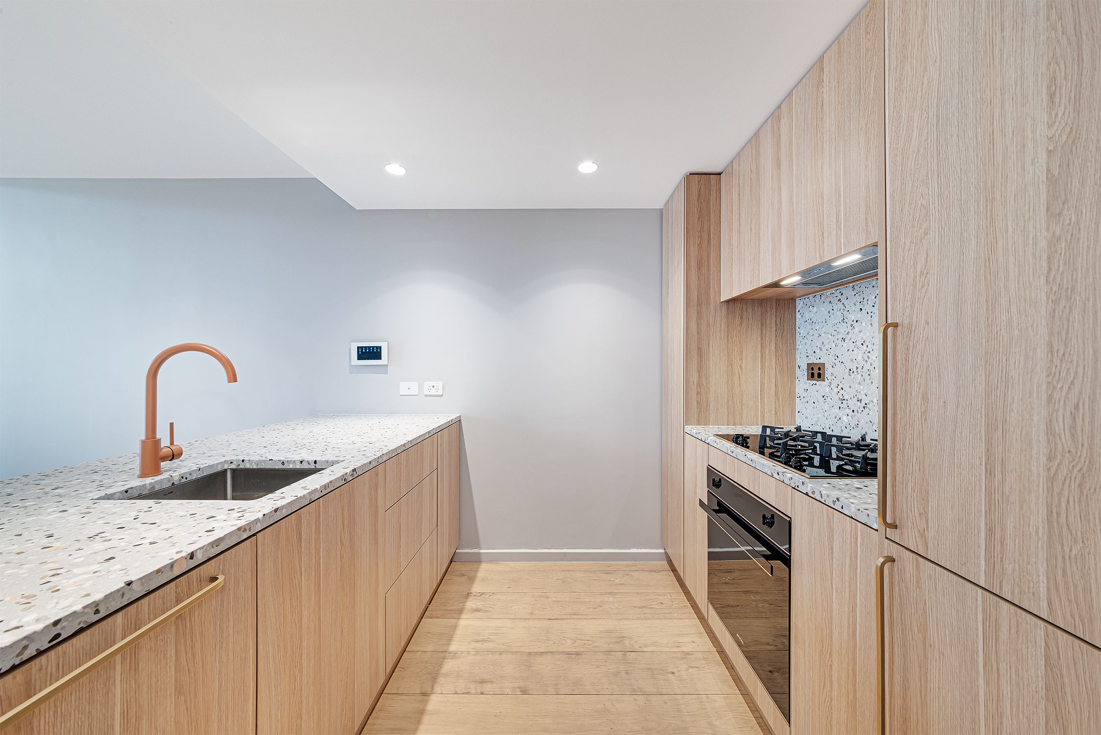 16/48-64 Wentworth Park Road — photo 5 of 14