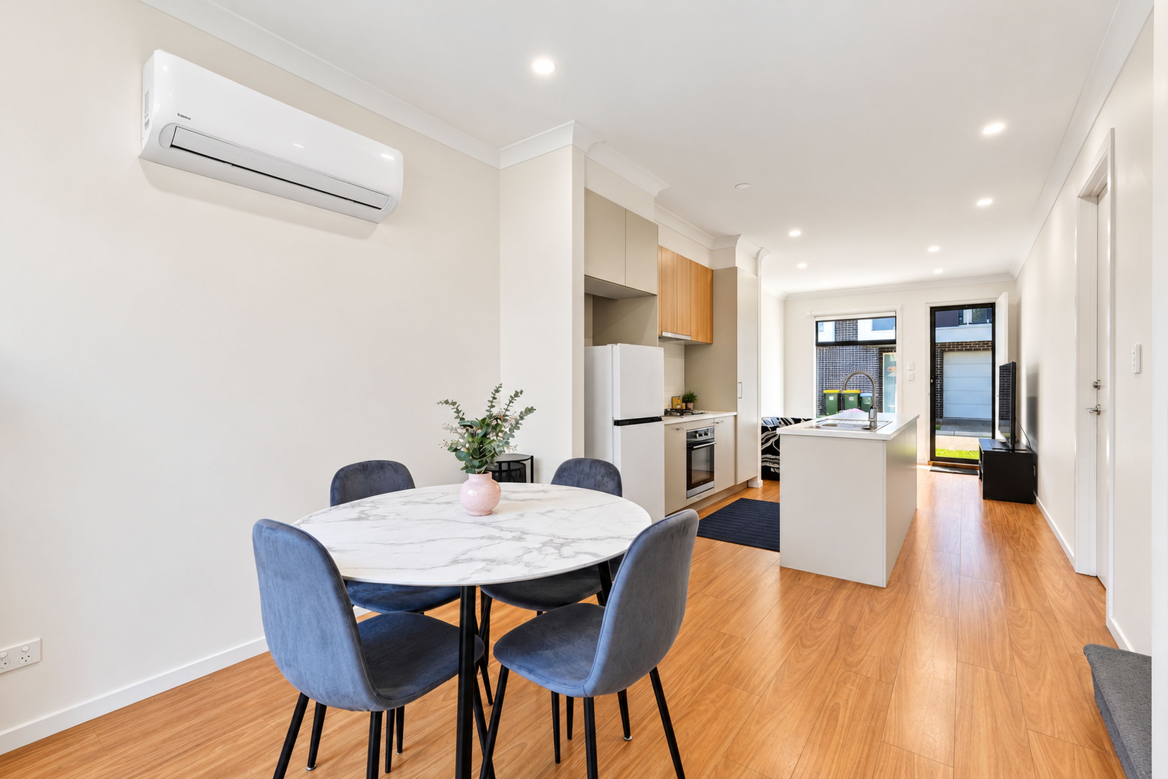 14 Harley Place — photo 6 of 14
