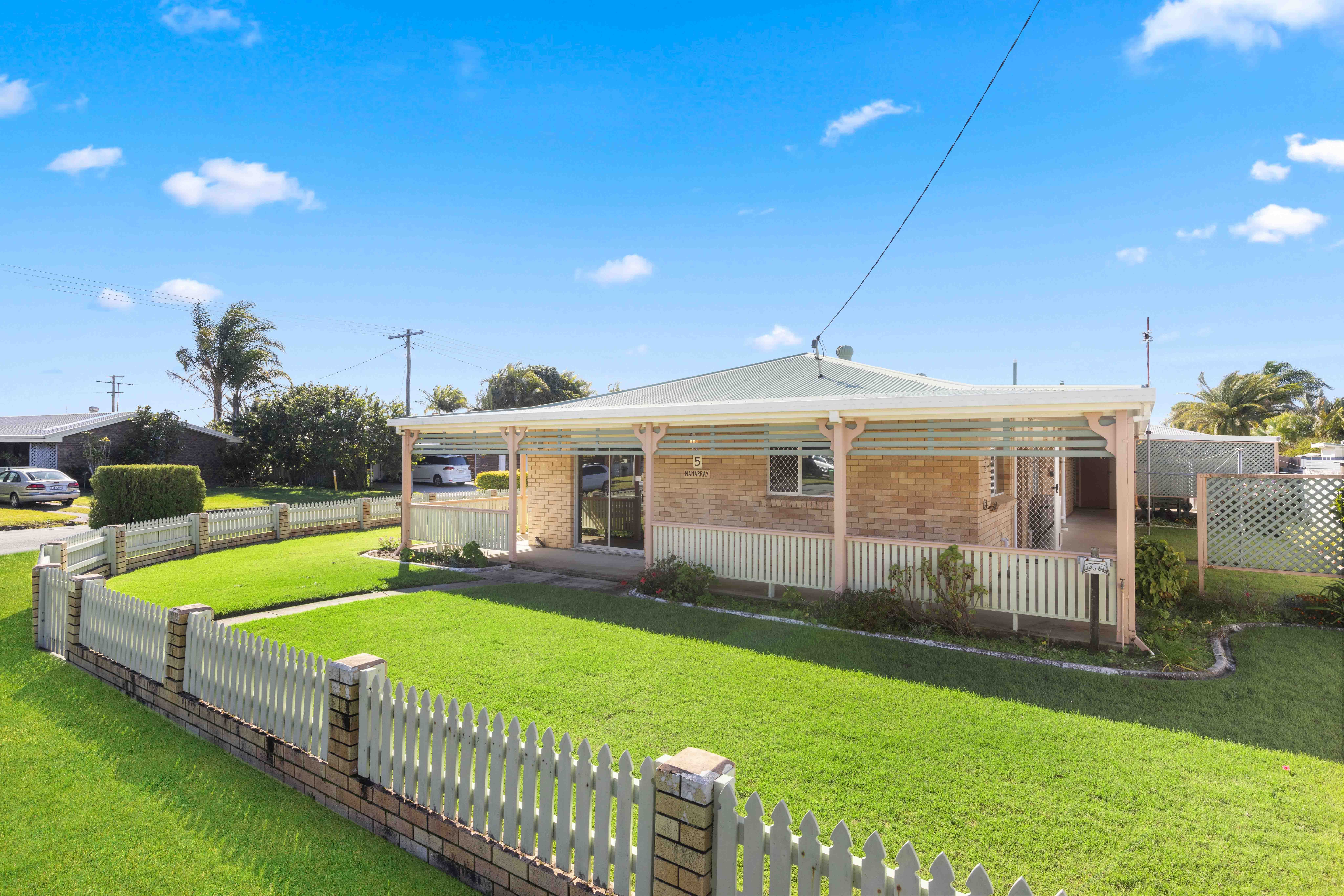 5 Thinana Street, Wurtulla, QLD 4575