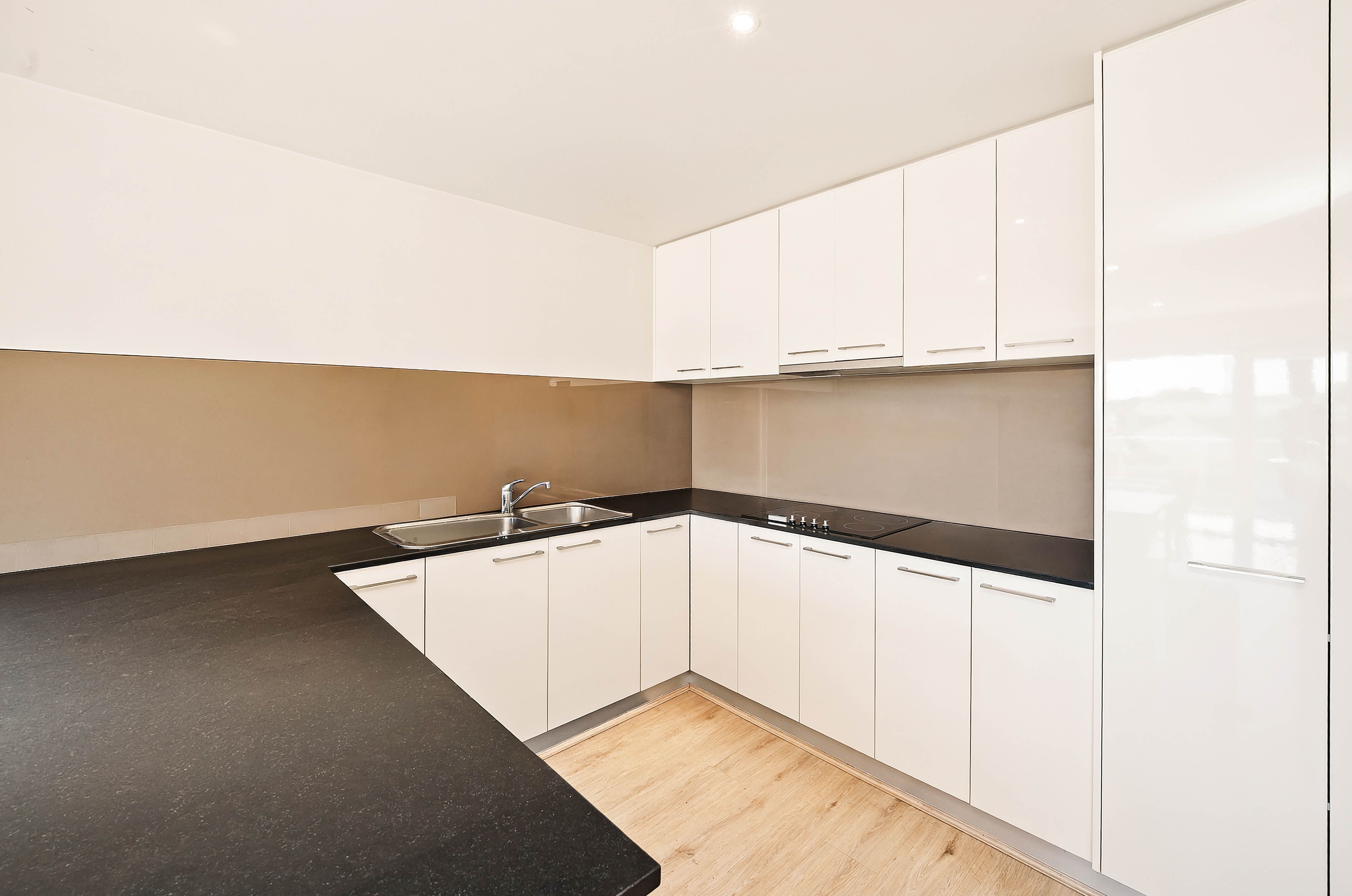 10/132-134 Merri Street — photo 5 of 13