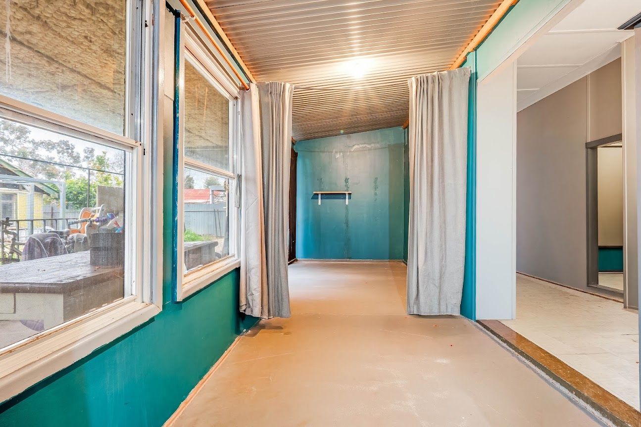 37 Commercial Street — photo 11 of 21