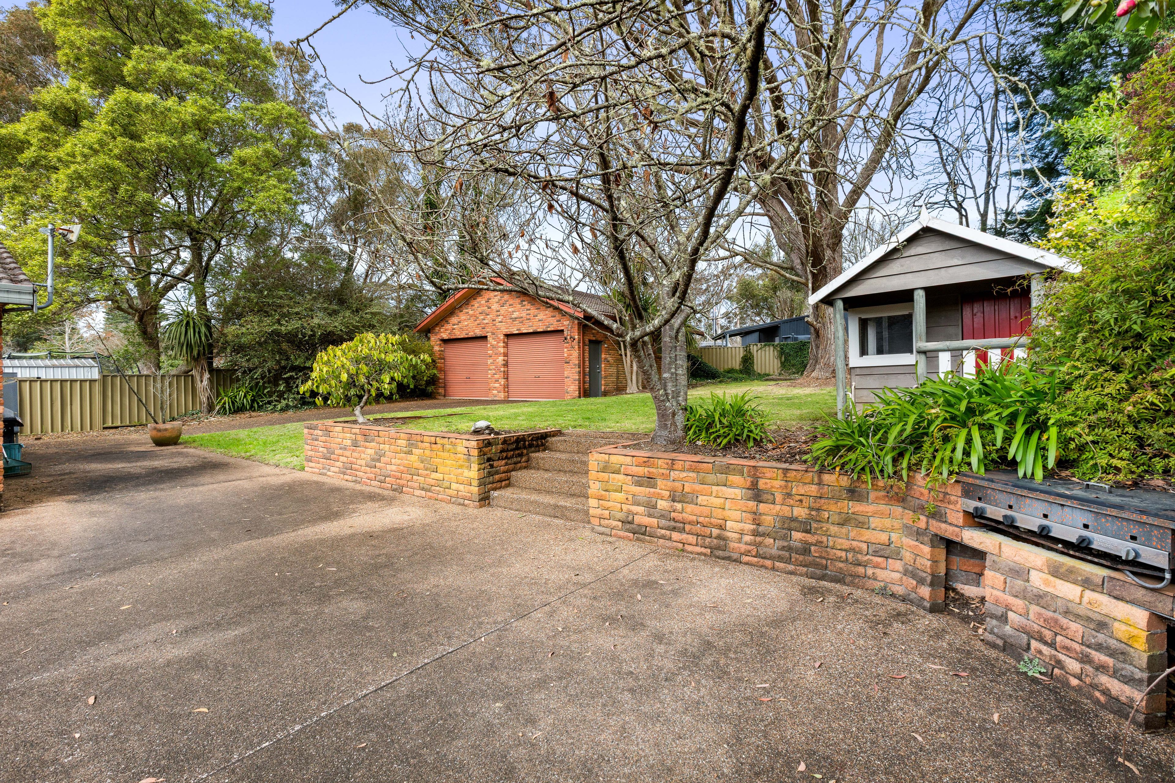 139 Evans Lookout Road — photo 12 of 15