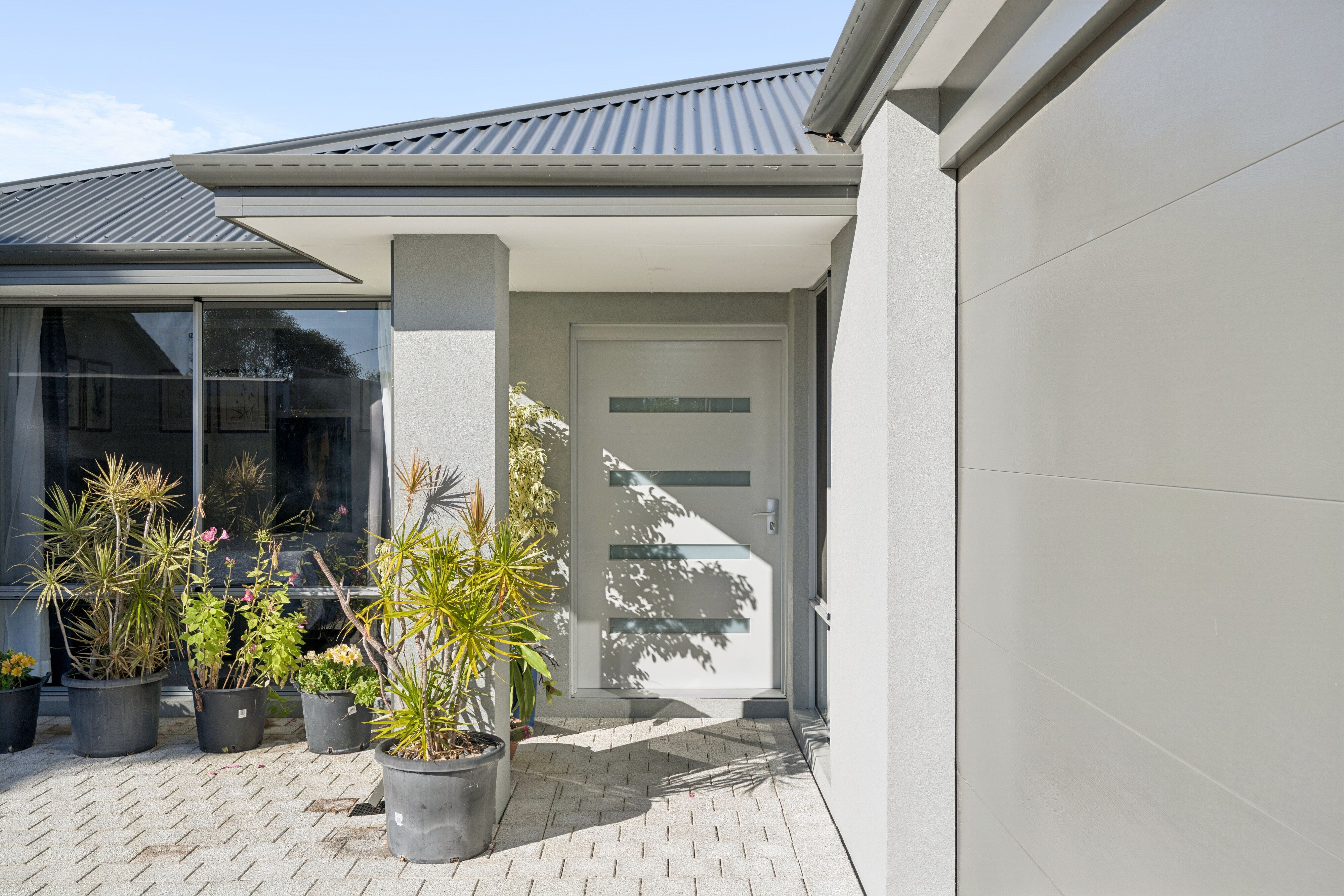 11A Oakland Avenue, Cloverdale, WA 6105