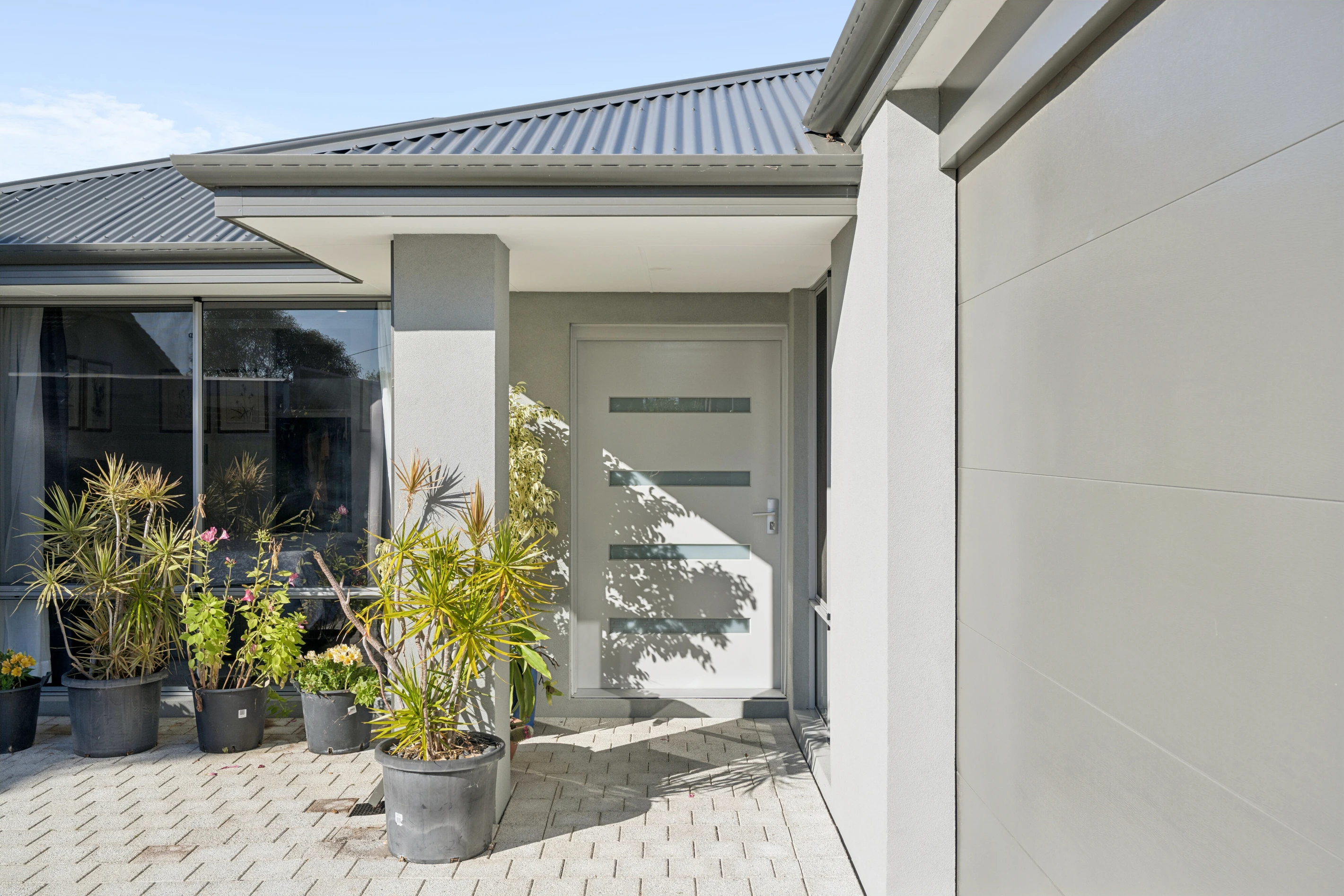 11A Oakland Avenue, Cloverdale, WA 6105