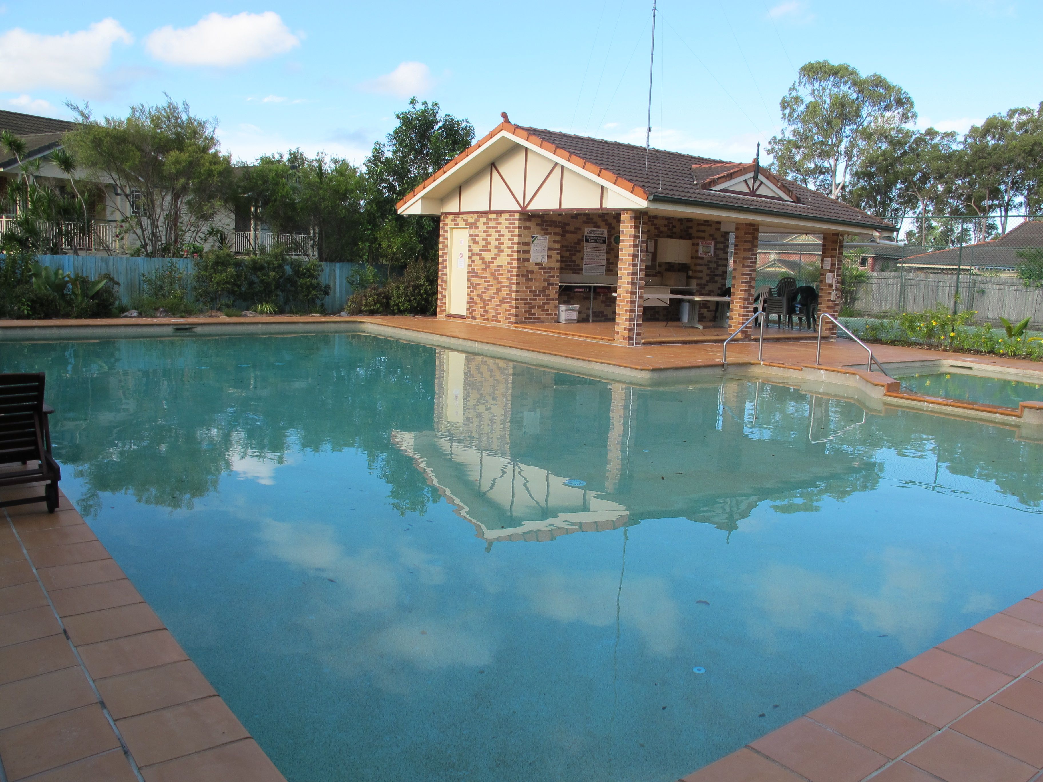 6/402 Pine Ridge Road, Coombabah, QLD 4216