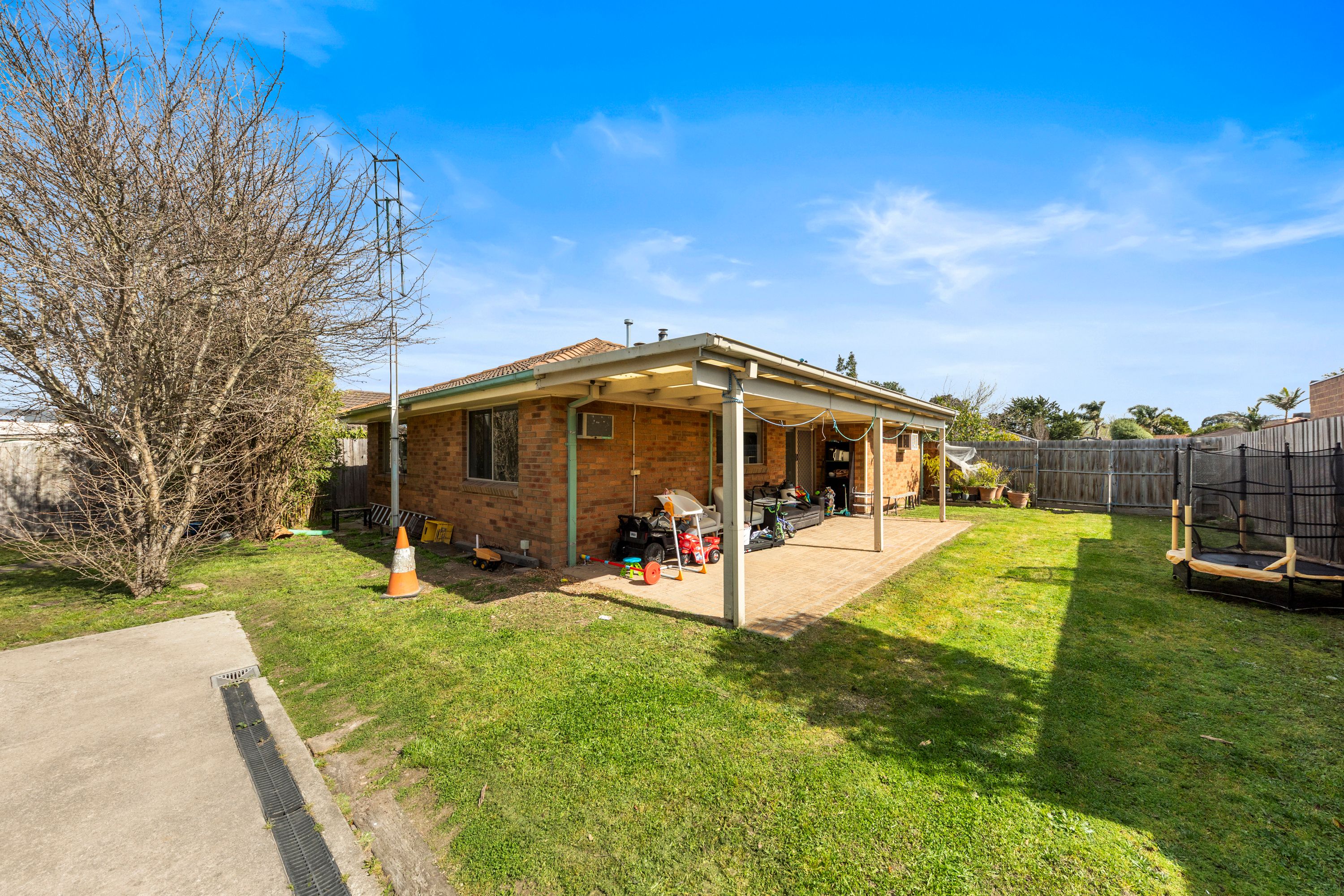 8 Eleanor Court — photo 19 of 30