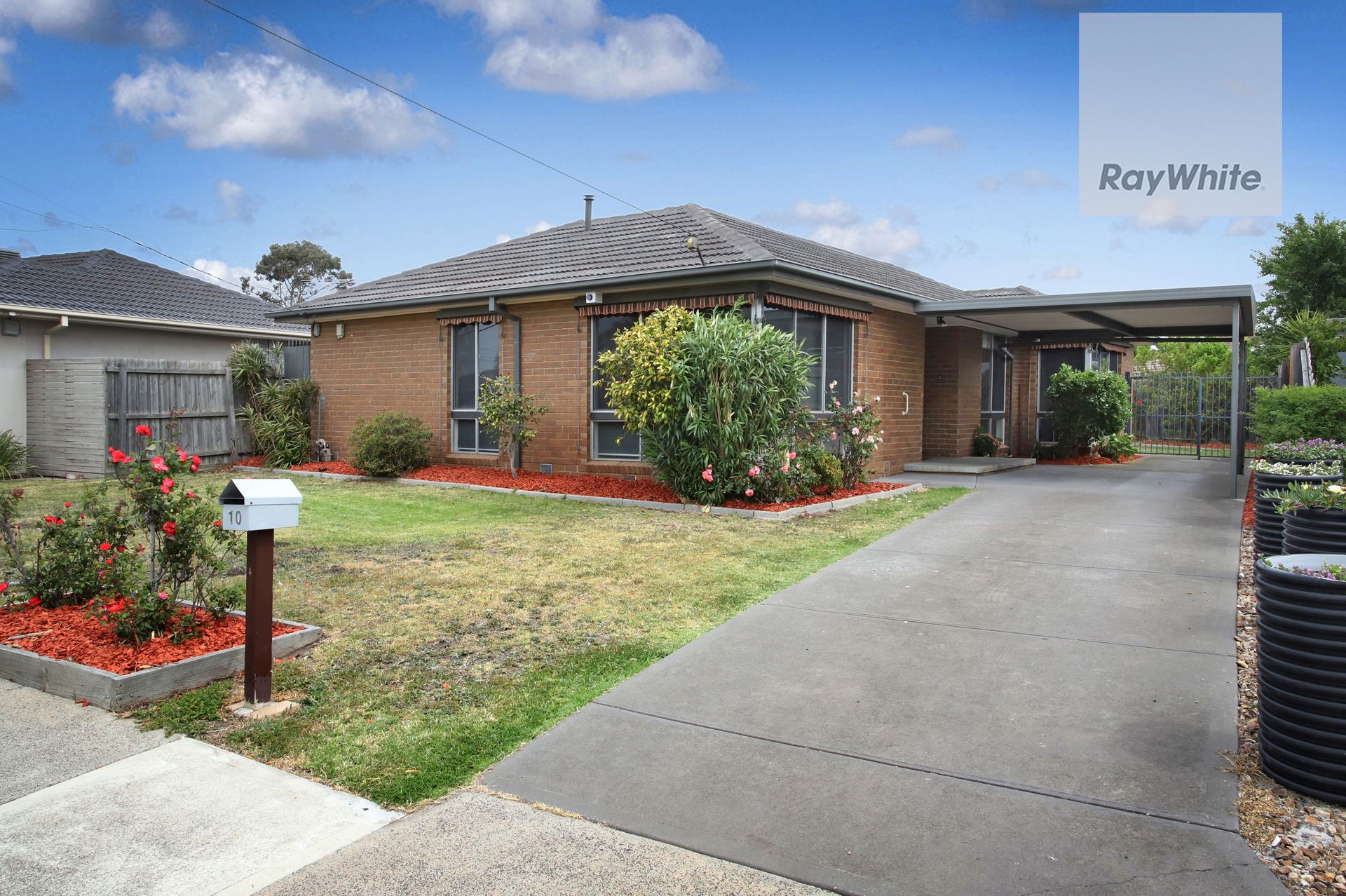 10 Pyke Drive, Gladstone Park, VIC 3043
