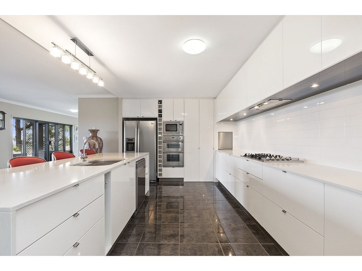 12 Africander Avenue, Norman Gardens, QLD 4701