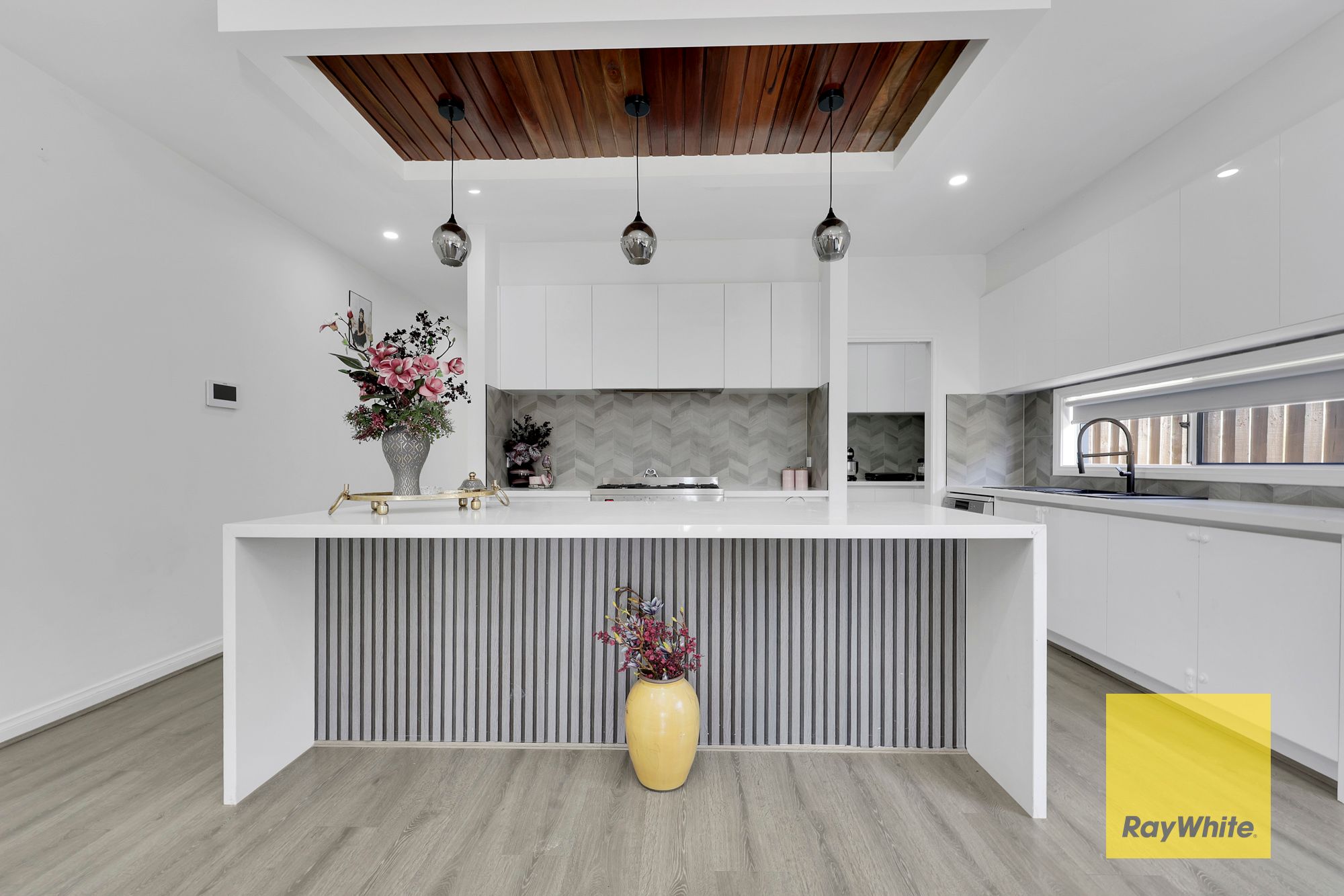 53 Hardwood Grove — photo 9 of 23