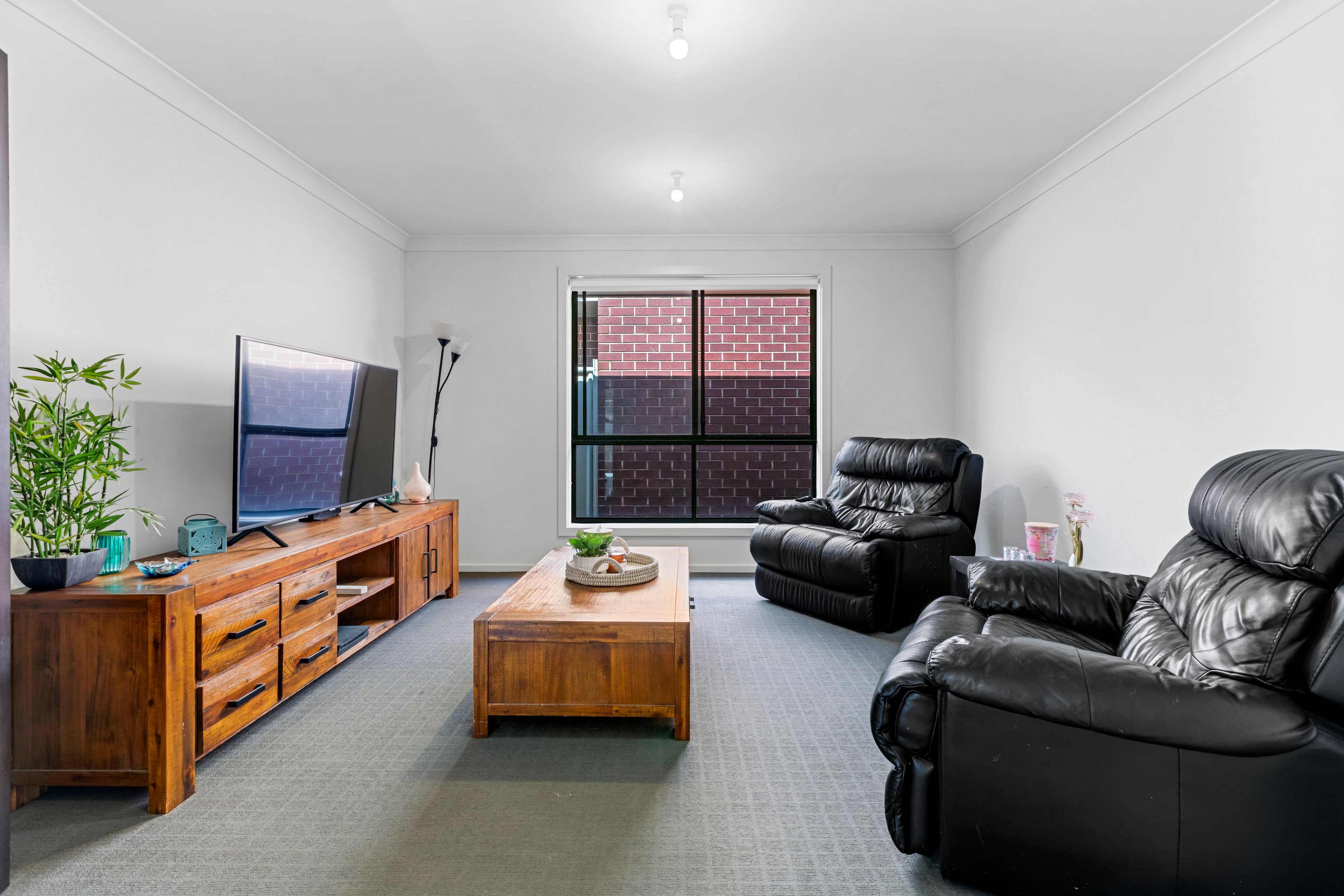17 Pitt Street — photo 5 of 16