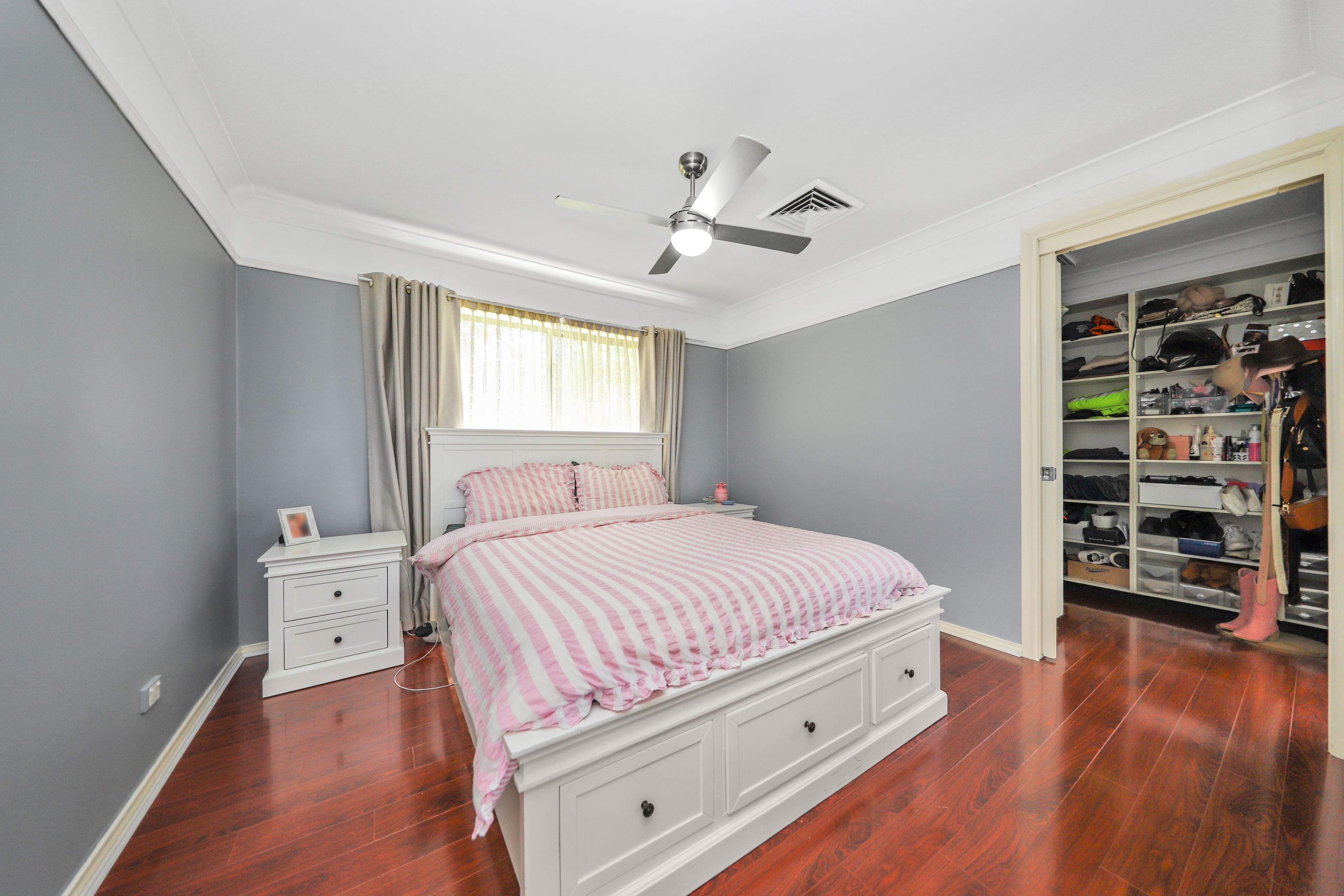 8 Bundara Crescent — photo 8 of 24