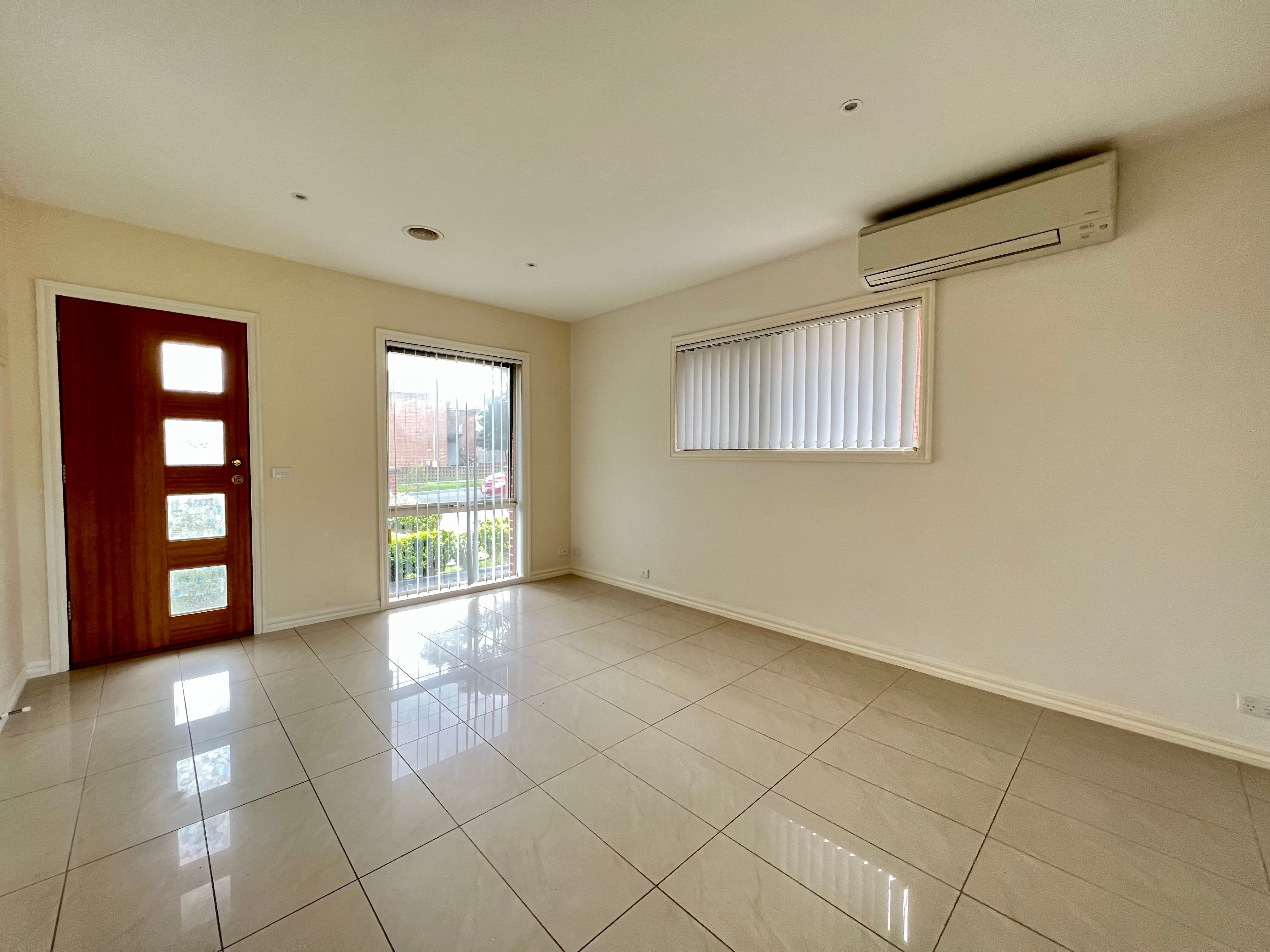 1/128 Moriah Street, Clayton, VIC 3168