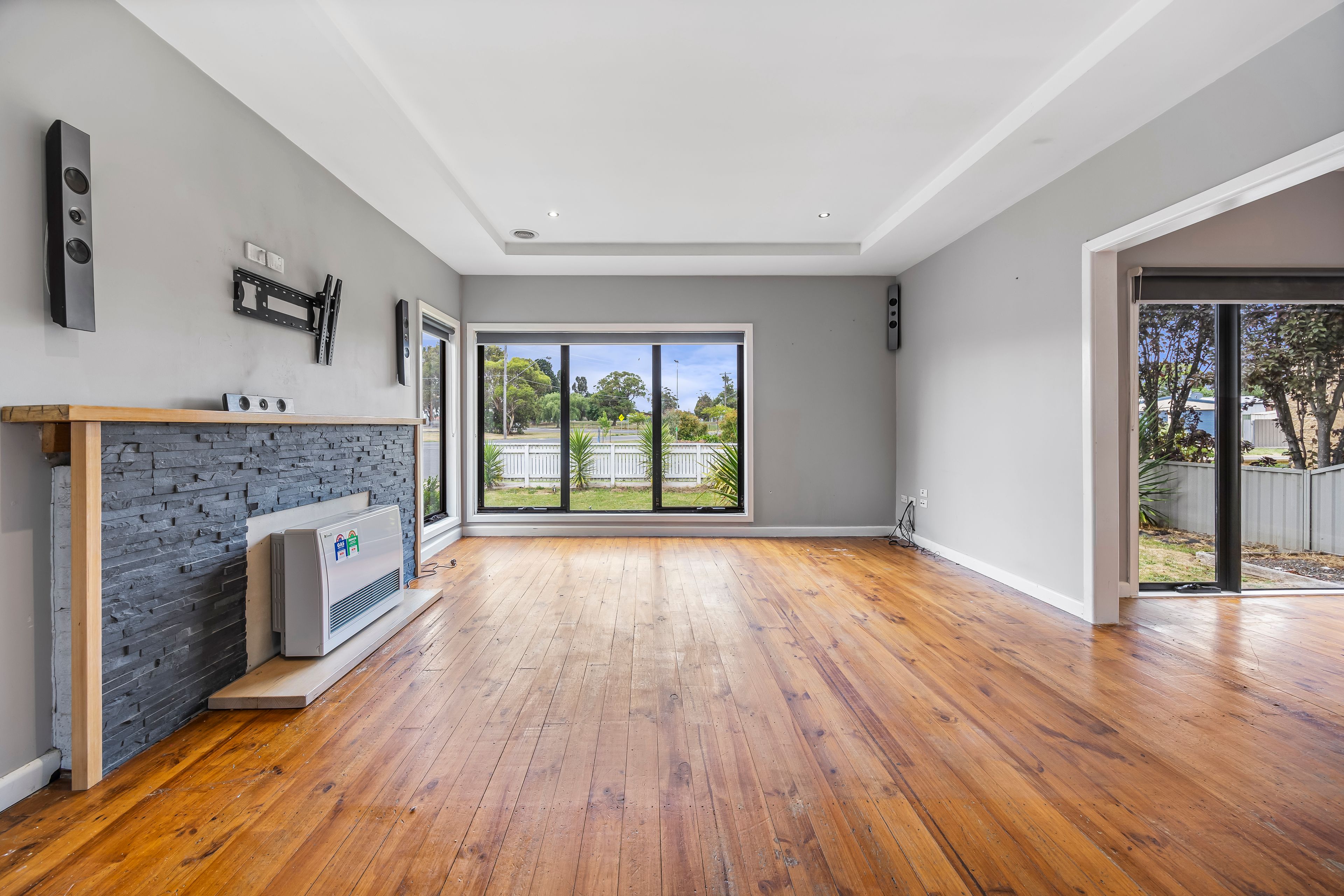 37 Hawthorn Grove, Wendouree, VIC 3355