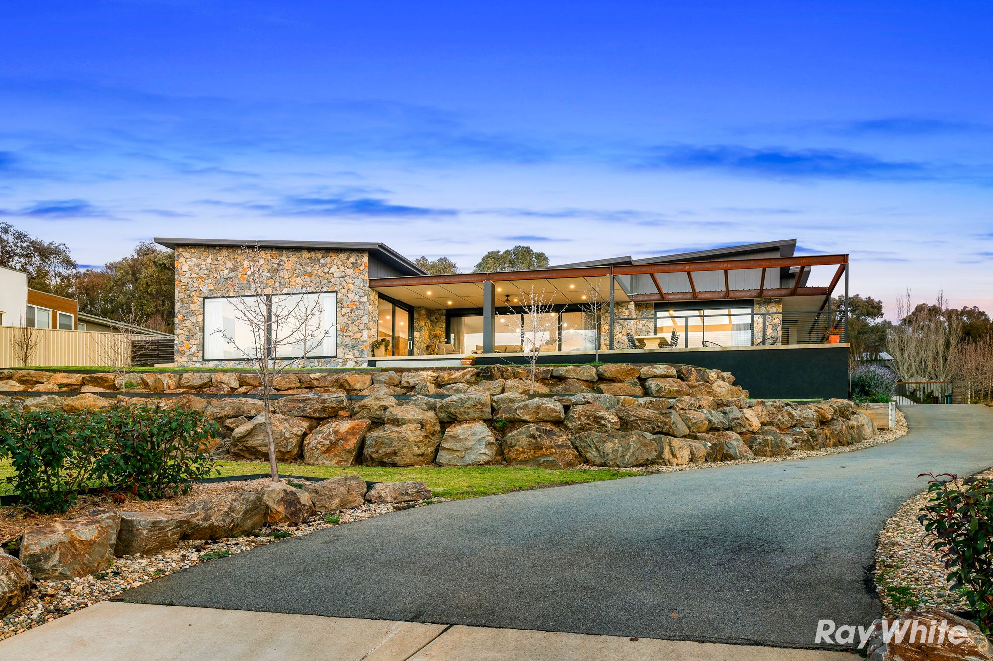 38 Clifton Street, Bourkelands, NSW 2650 House for Sale Ray White