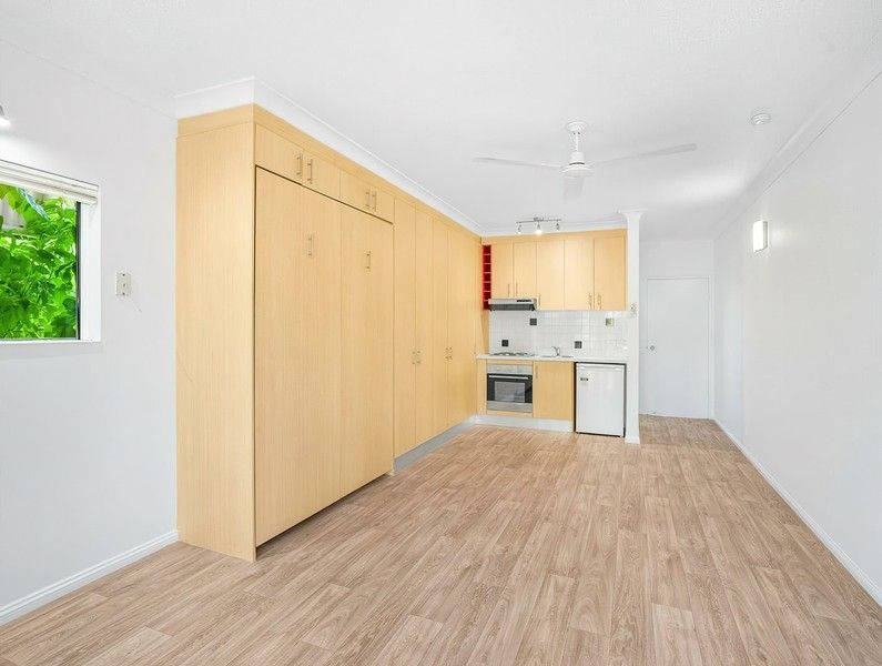 1/6 Springfield Crescent, Manoora, QLD 4870
