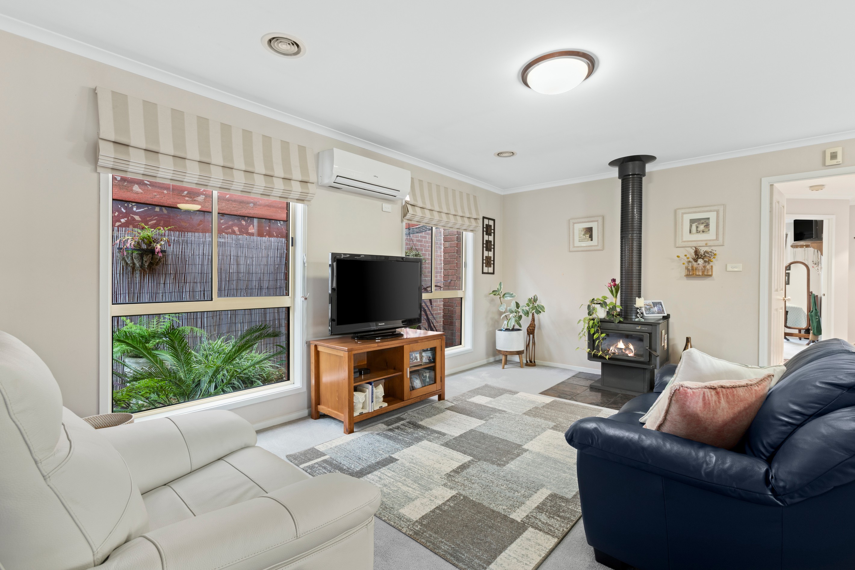 15 Meadowvale Drive, Grovedale, VIC 3216