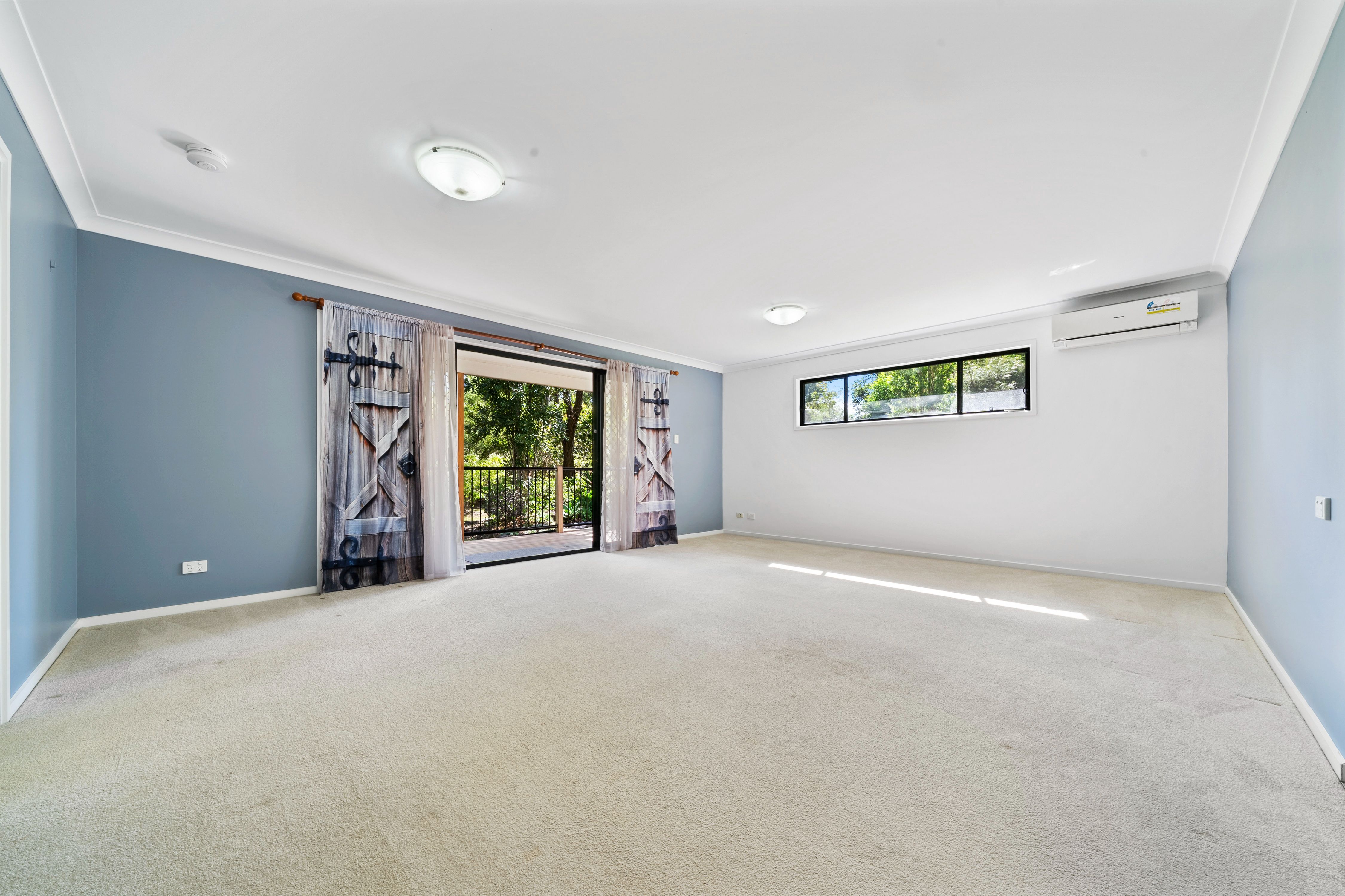 50-72 Davidson Road — photo 4 of 11
