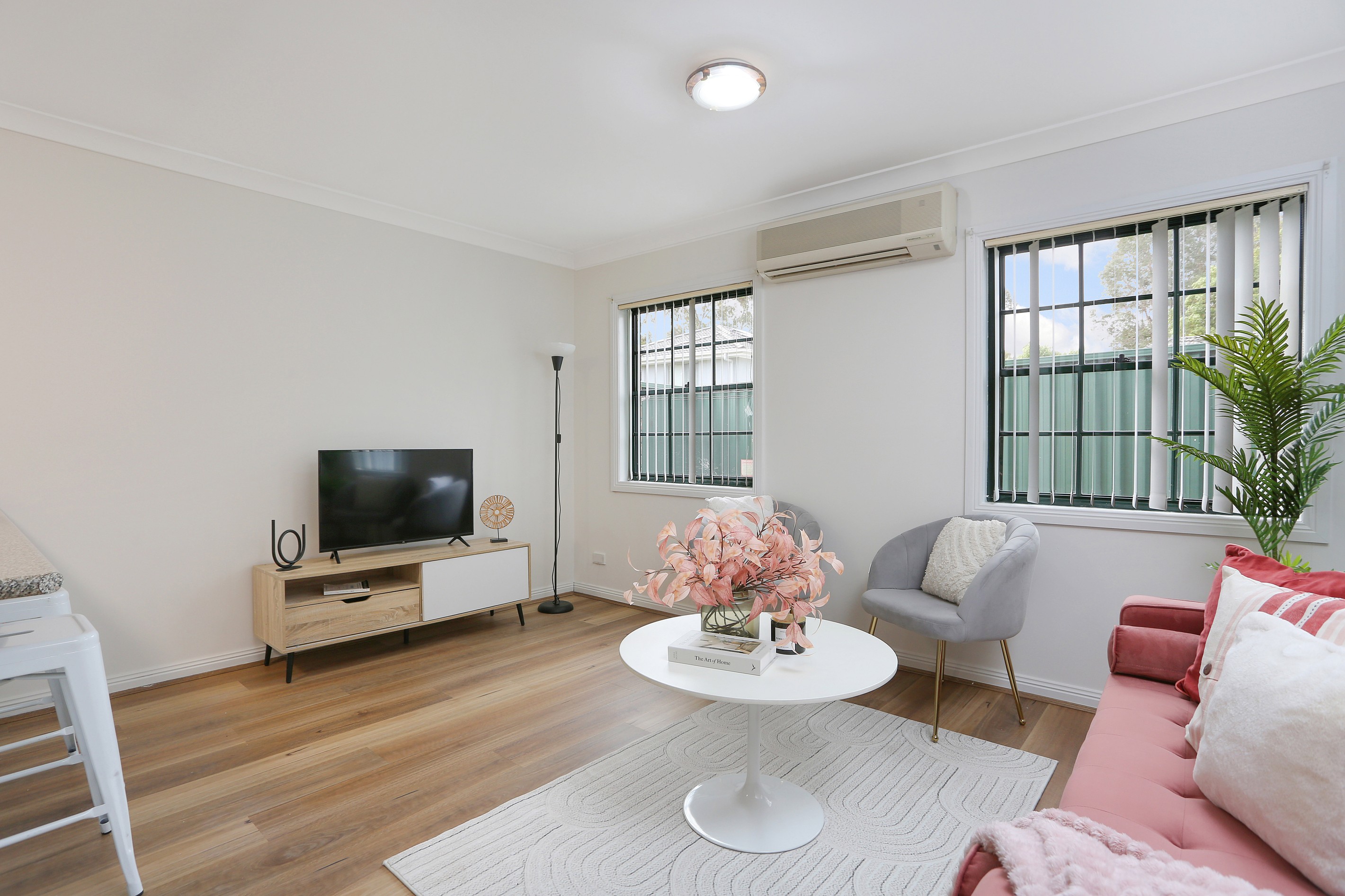 10/27 Ballandella Road, Toongabbie, NSW 2146