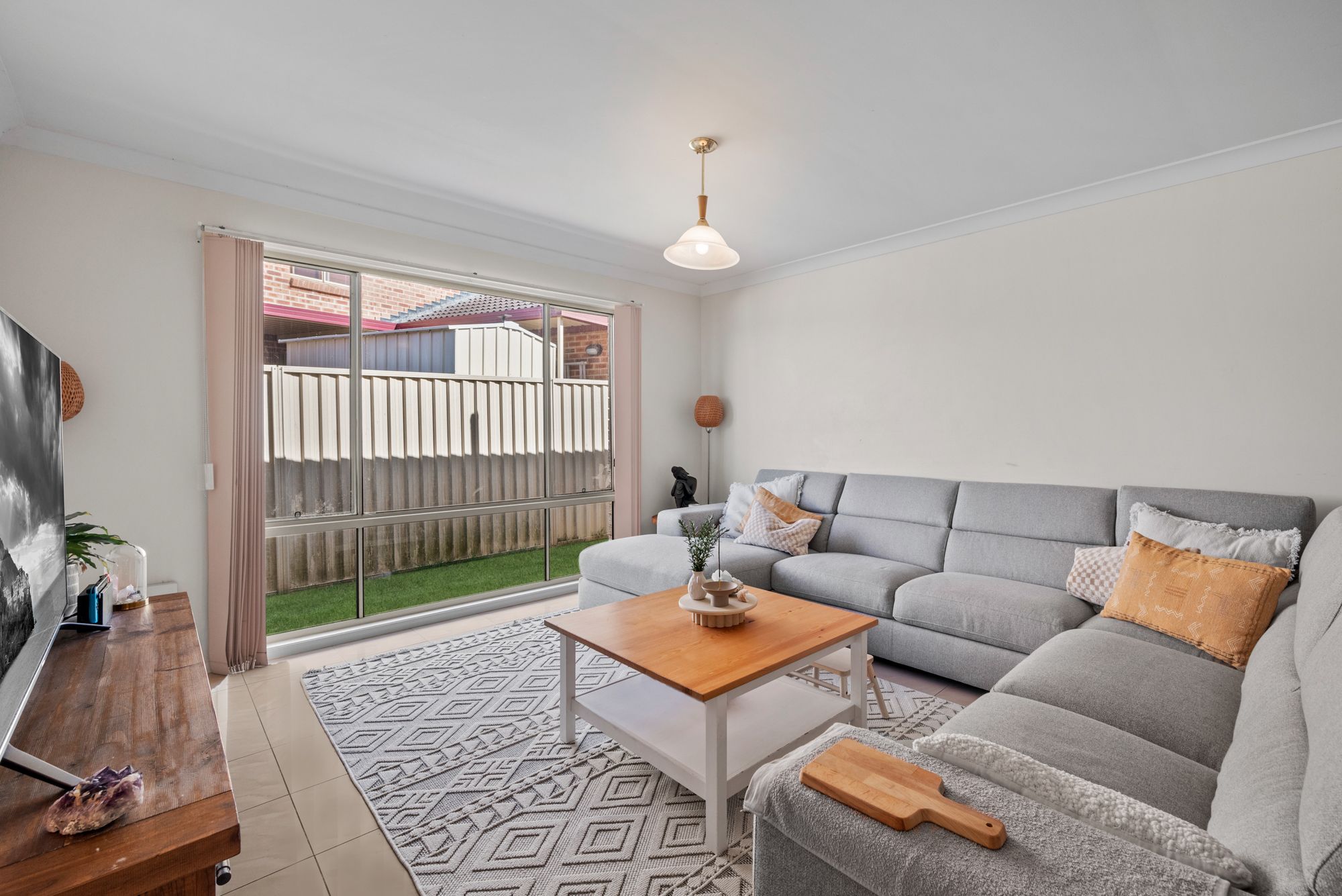 40 Mclaughlin Circuit, Bradbury, NSW 2560