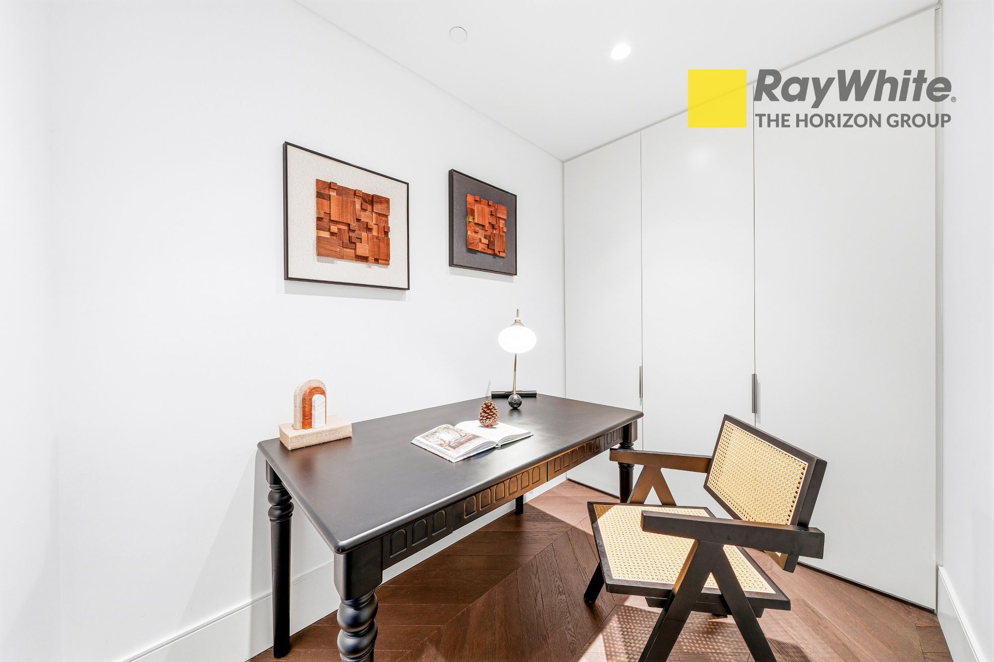 1001/130 Elizabeth Street — photo 10 of 28