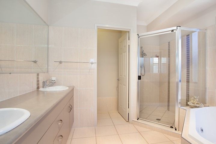 100 Possum Parade, North Lakes, QLD 4509