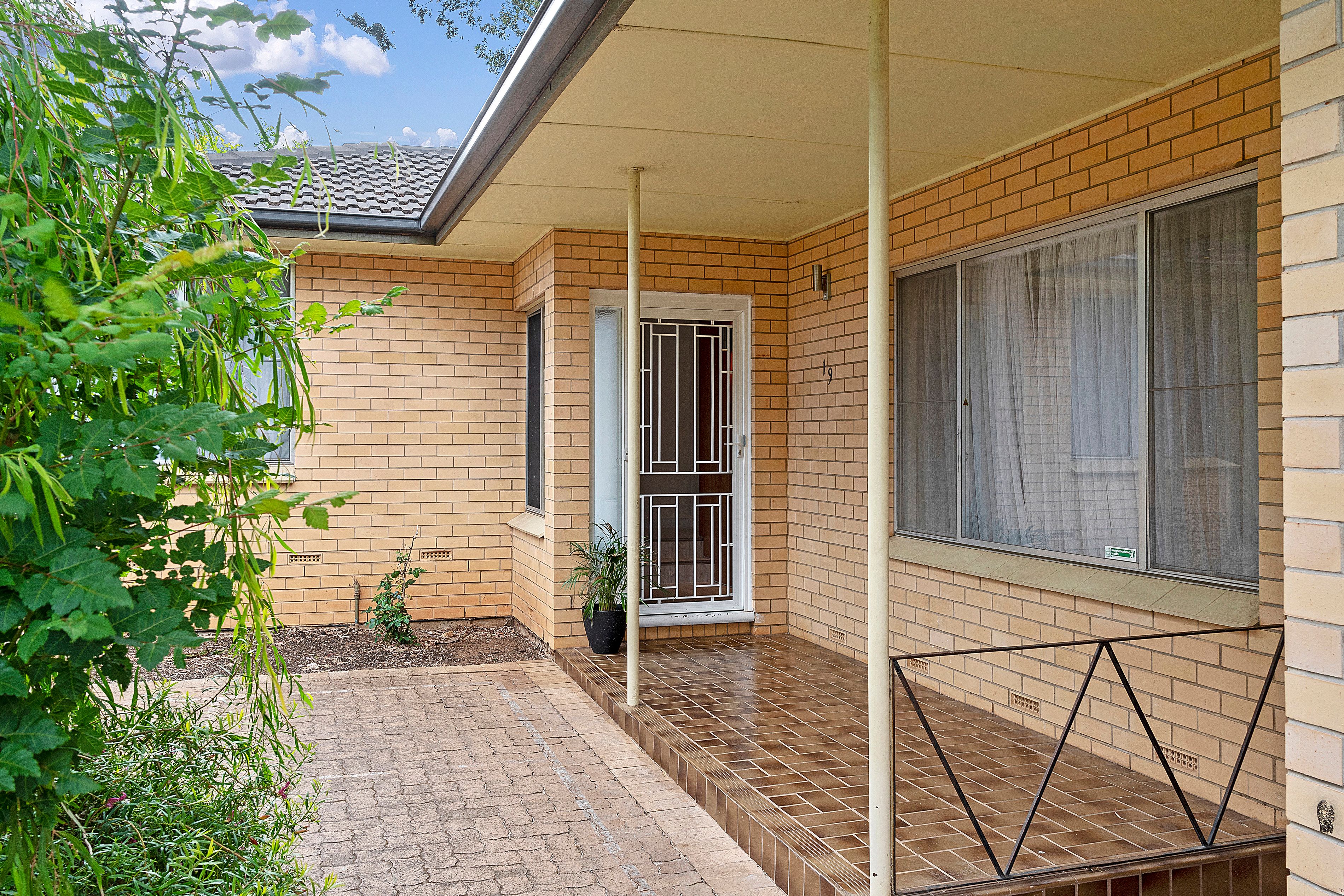 19 Haddington Street, Valley View, SA 5093
