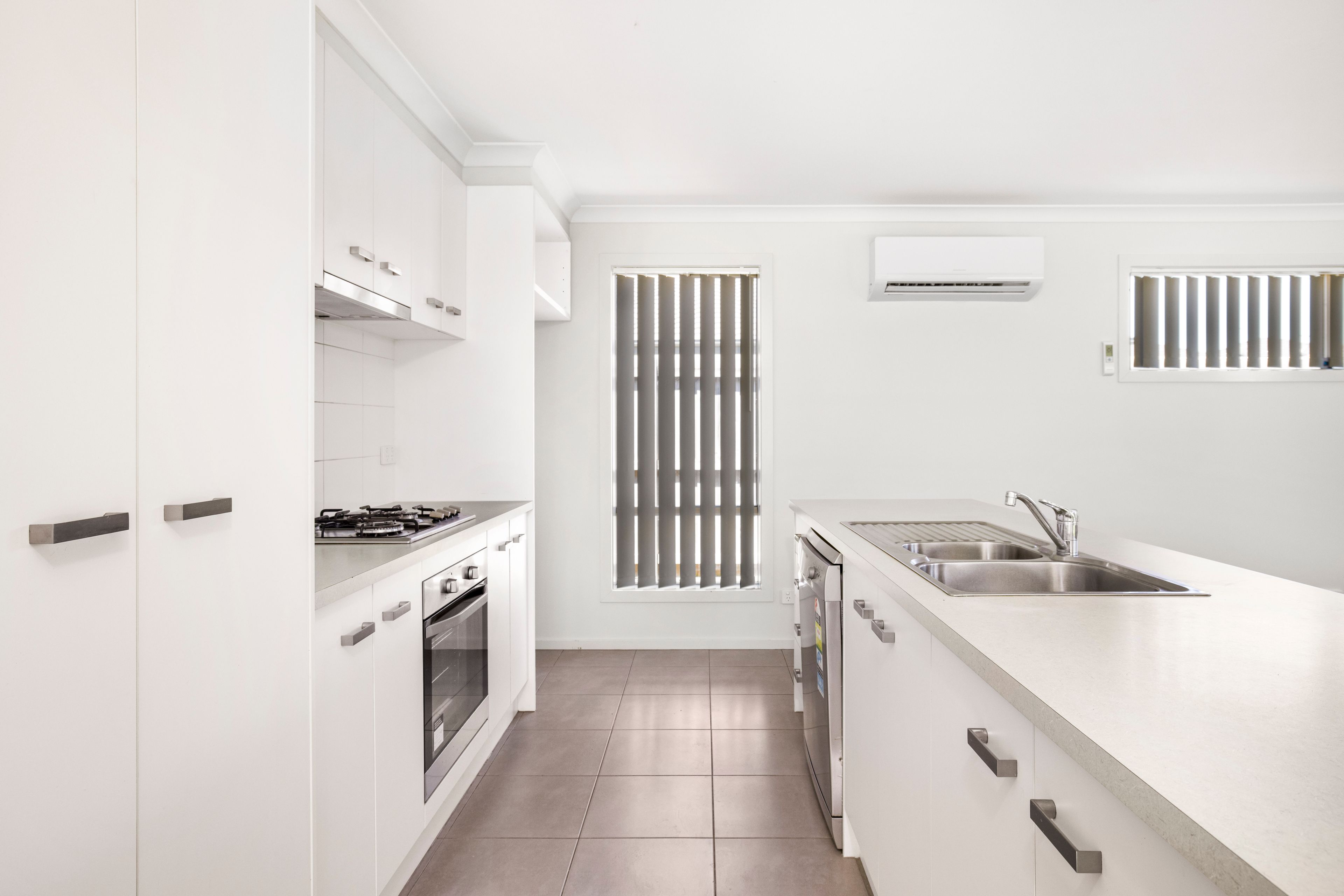 12 Weebill Way, Pakenham, VIC 3810