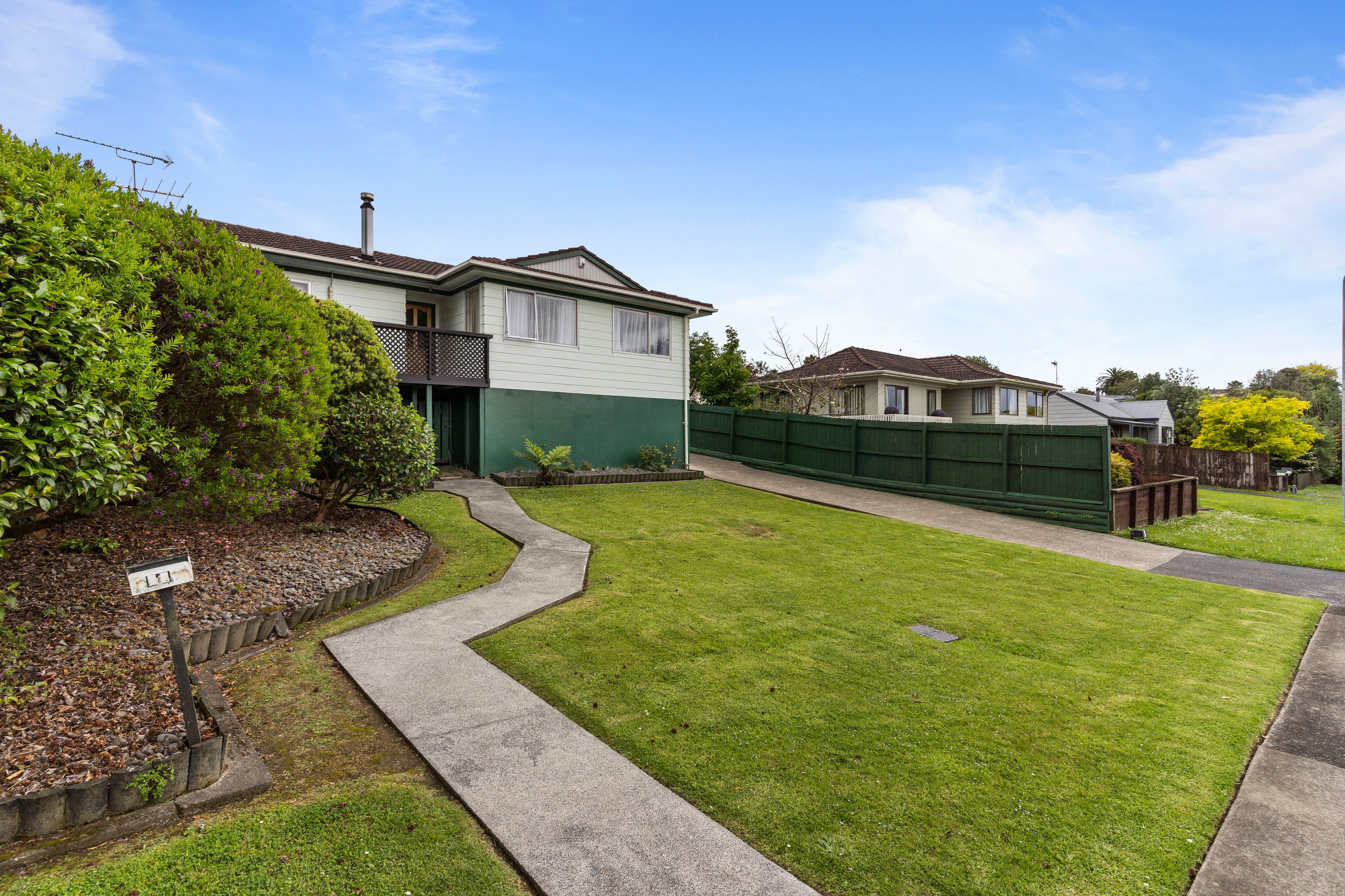 44 Bellfield Road, Opaheke, Papakura