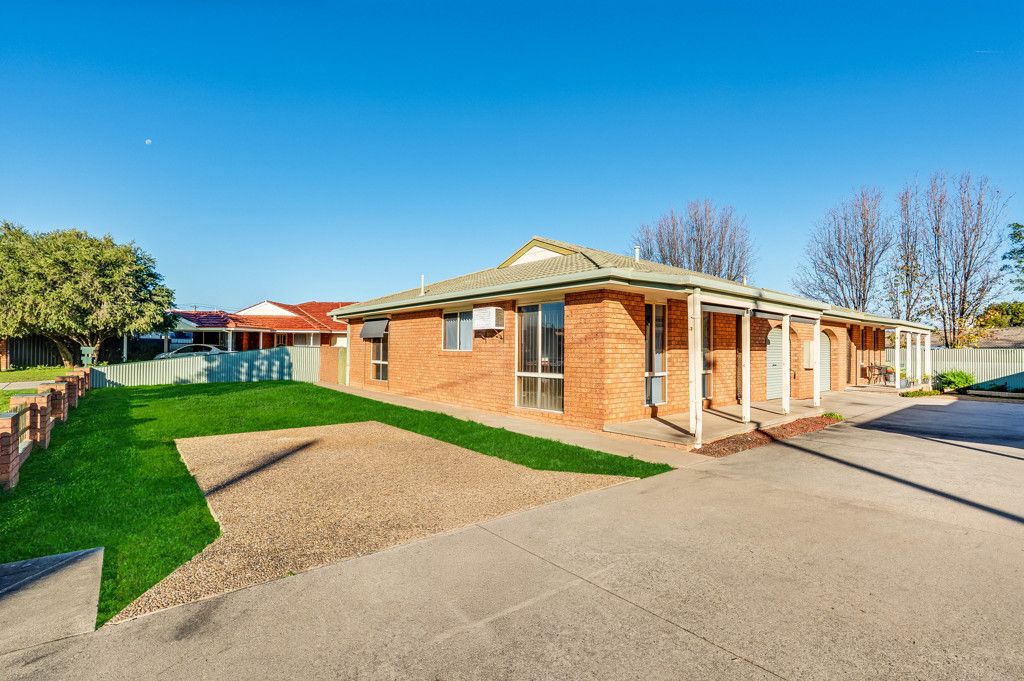 3/7 Kambora, Lavington, NSW 2641