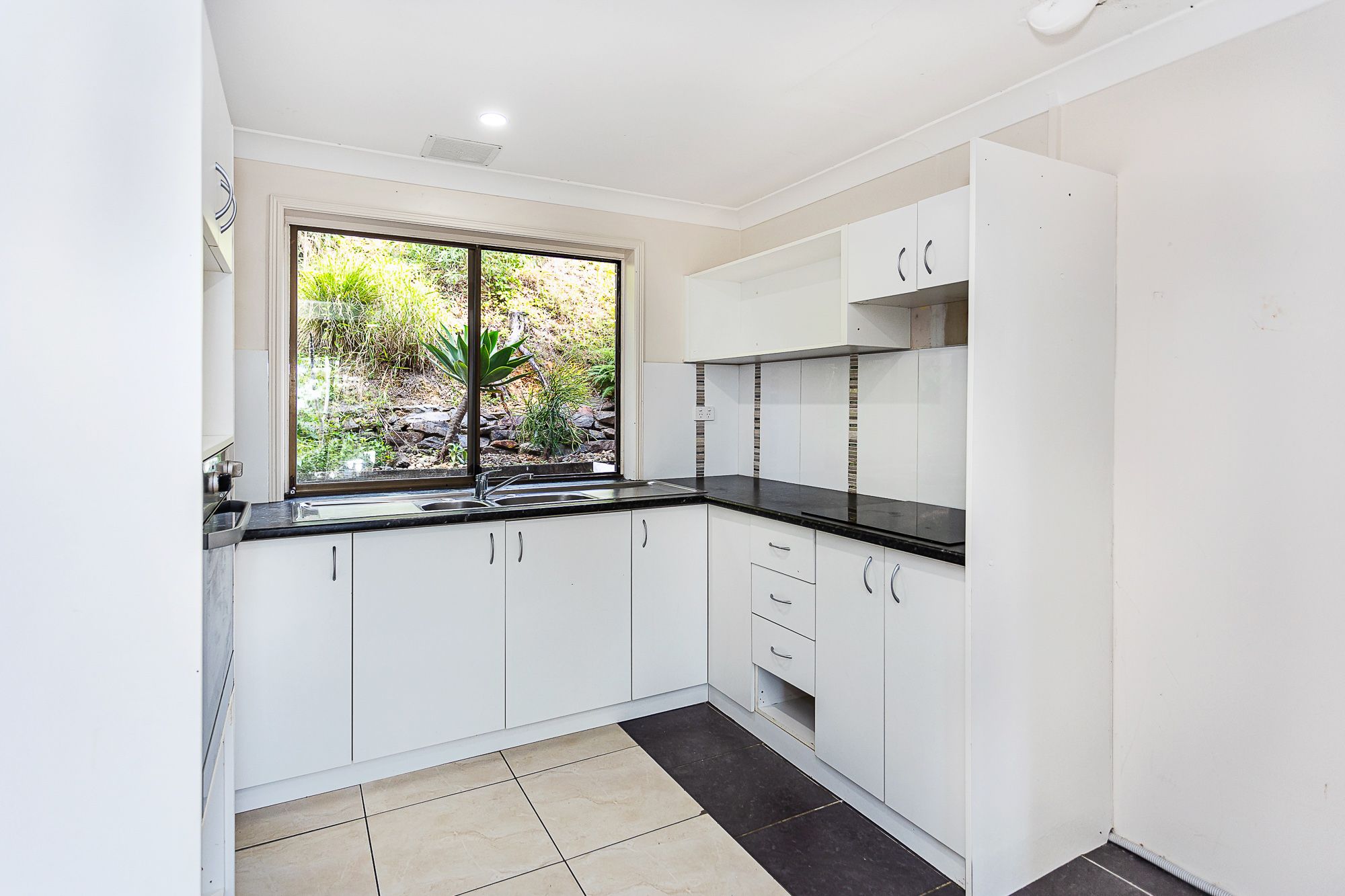2/6 Sherwood Close, Mudgeeraba, QLD 4213