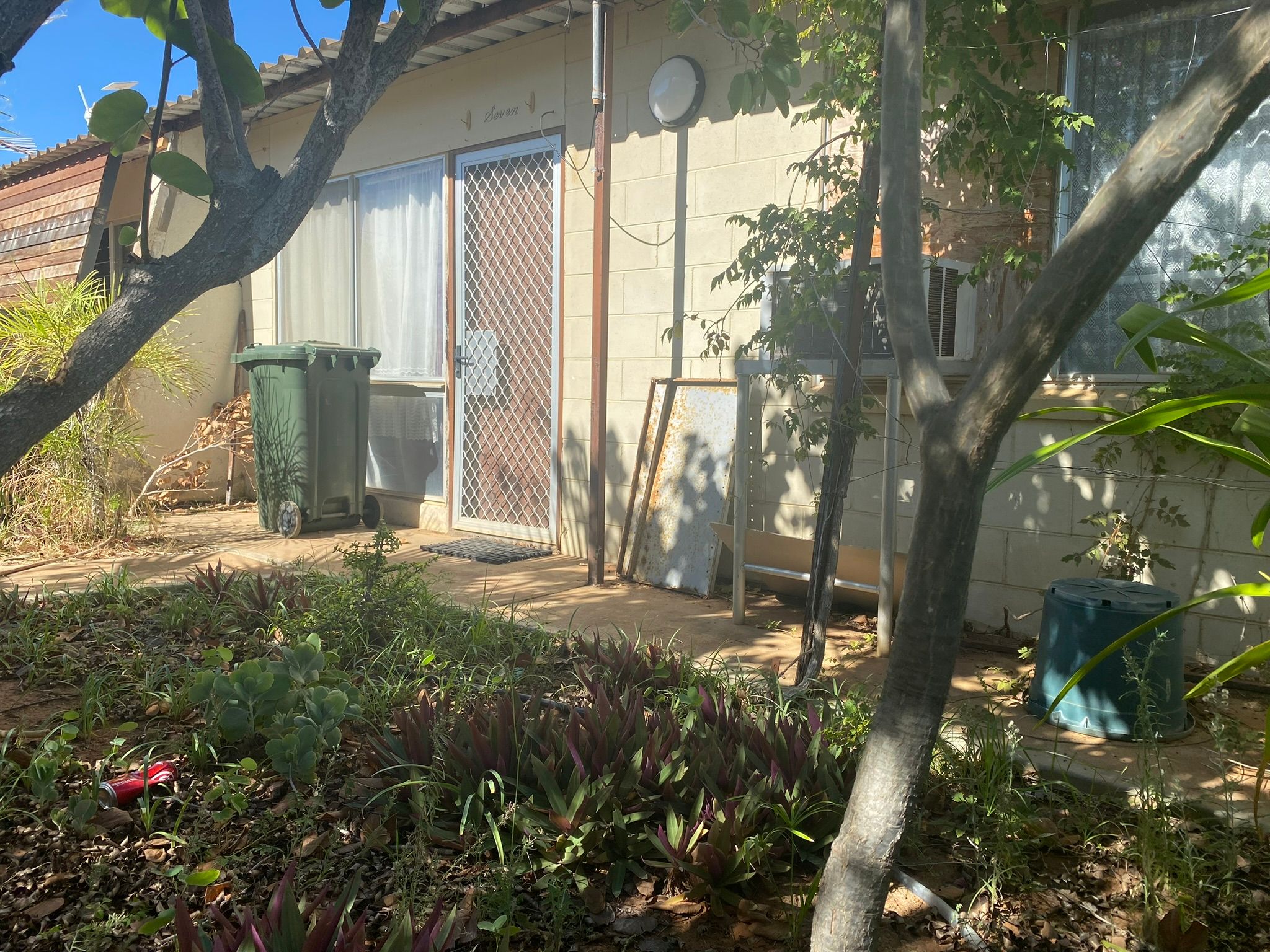 7/16 Brown Street, South Carnarvon, WA 6701