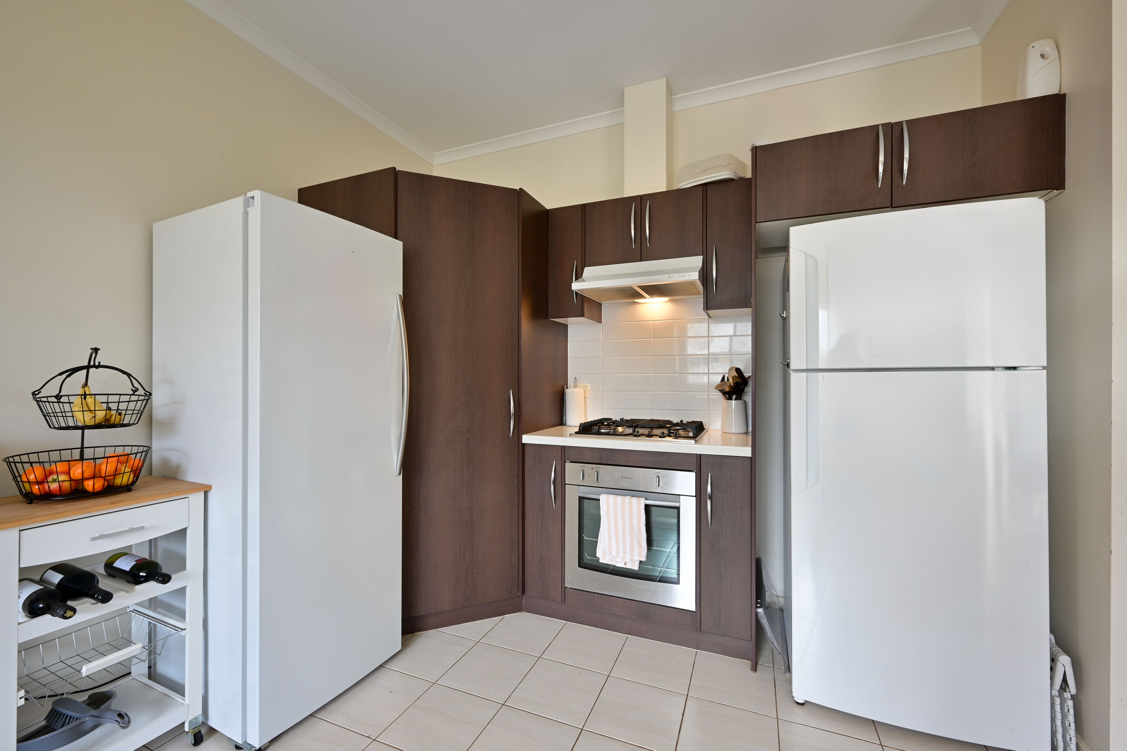 34 Jensen Avenue — photo 10 of 17