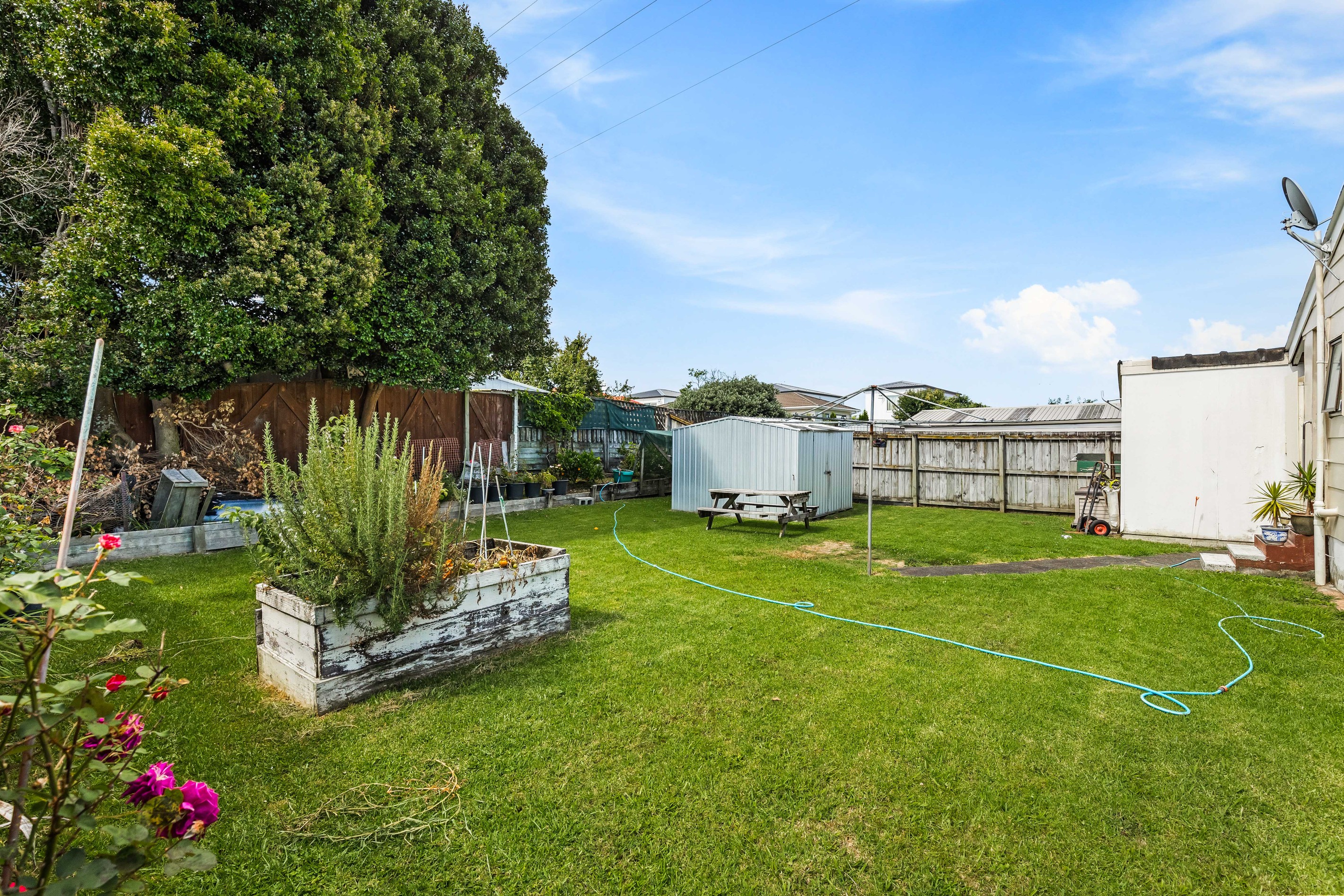 2/13 Paton Avenue, Te Atatu South, Waitakere City