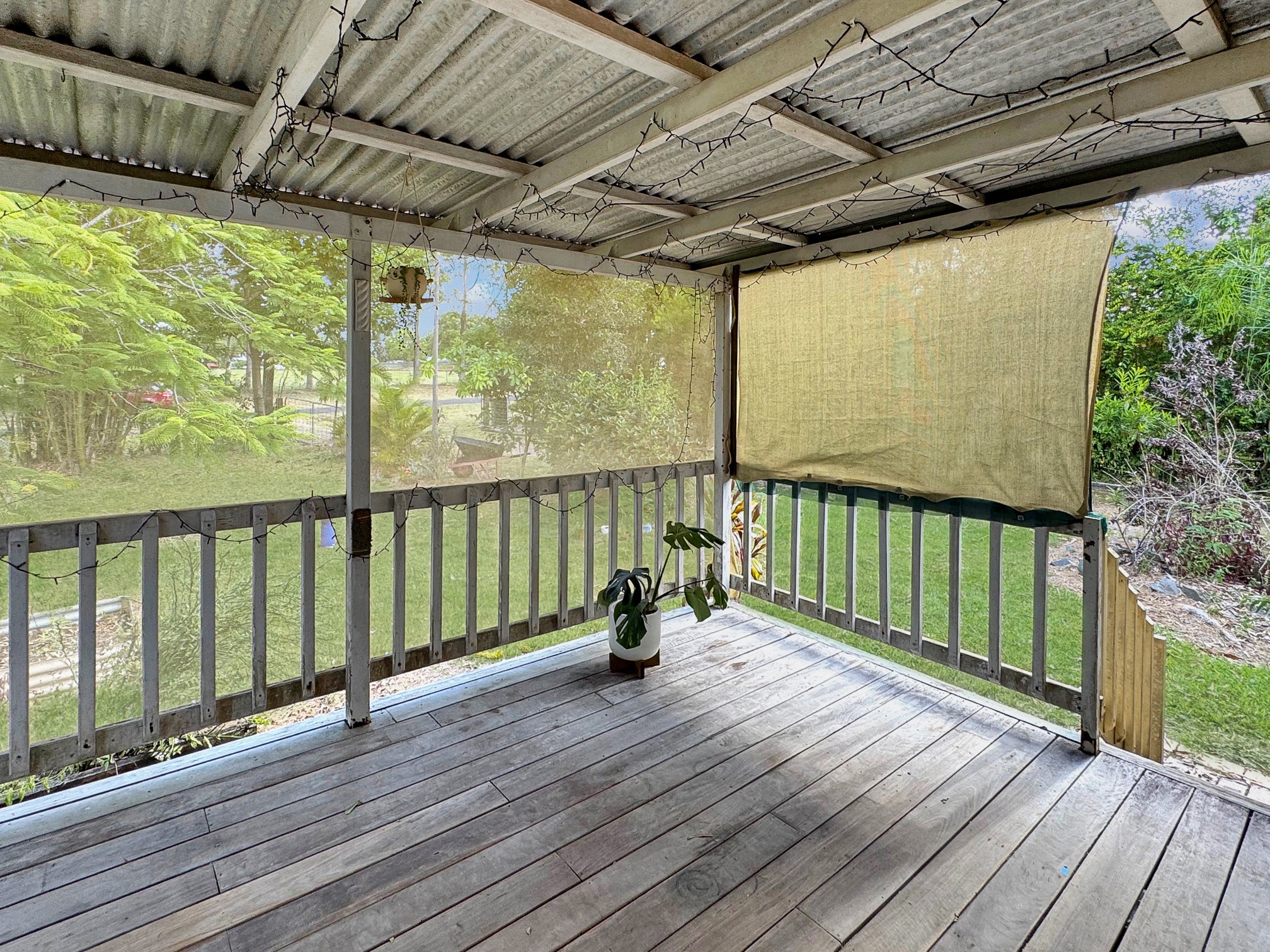 16 Kaurie Street, Mungar, QLD 4650