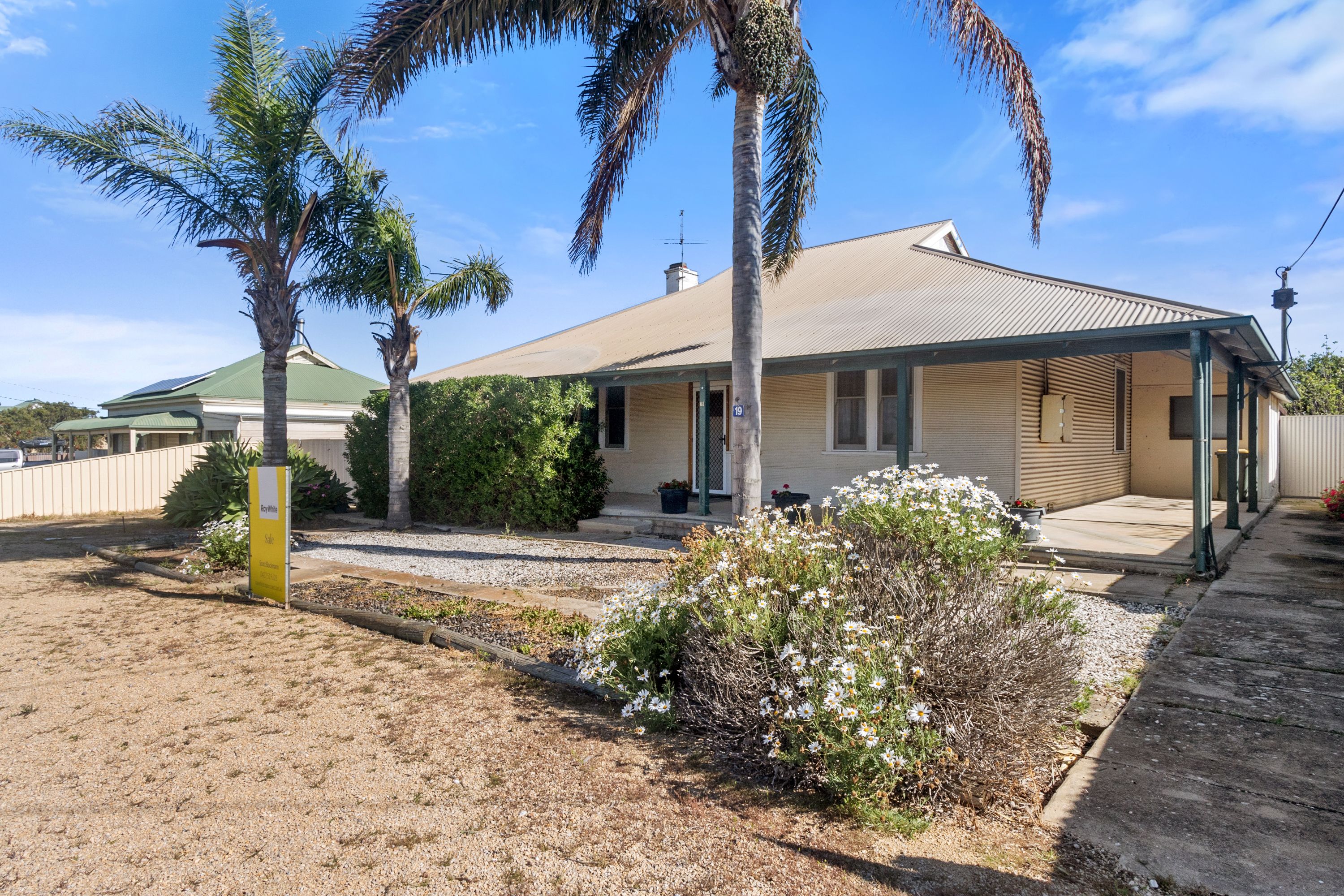 19 Clemintina Street , Price SA 5570
