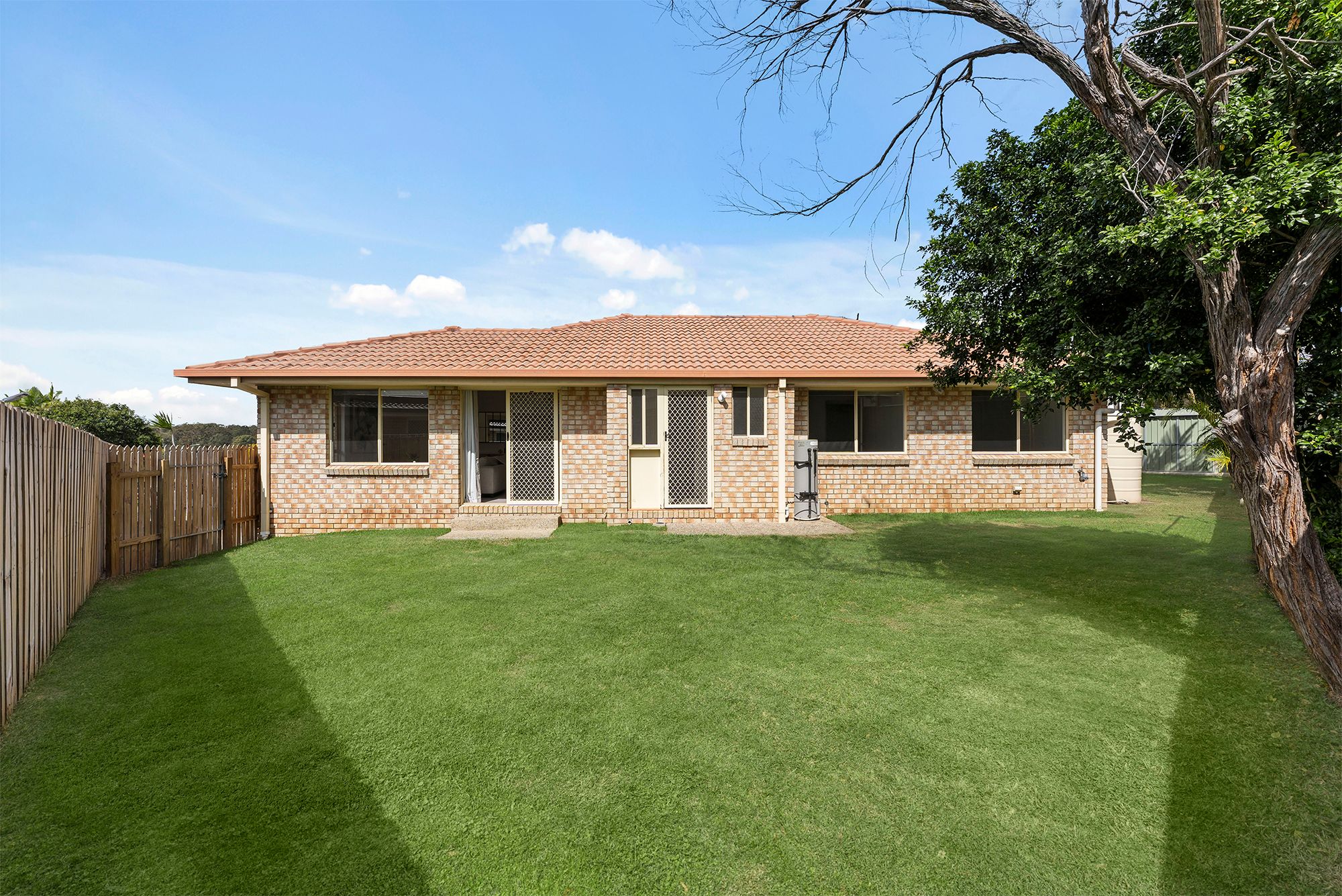 10/30 Lindeman Place — photo from Ray White Rochedale