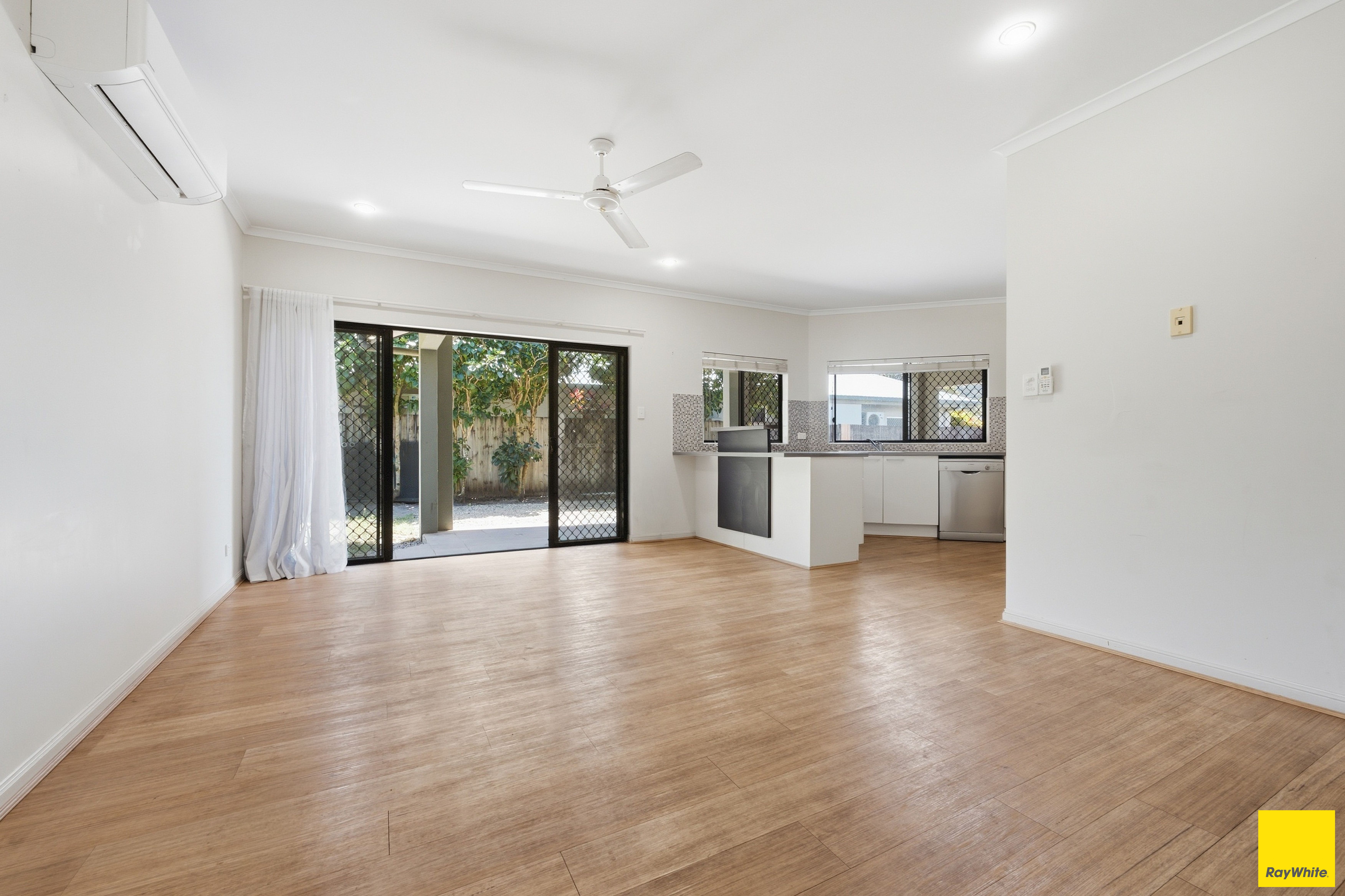 25 Selwyn Circuit — photo 4 of 24