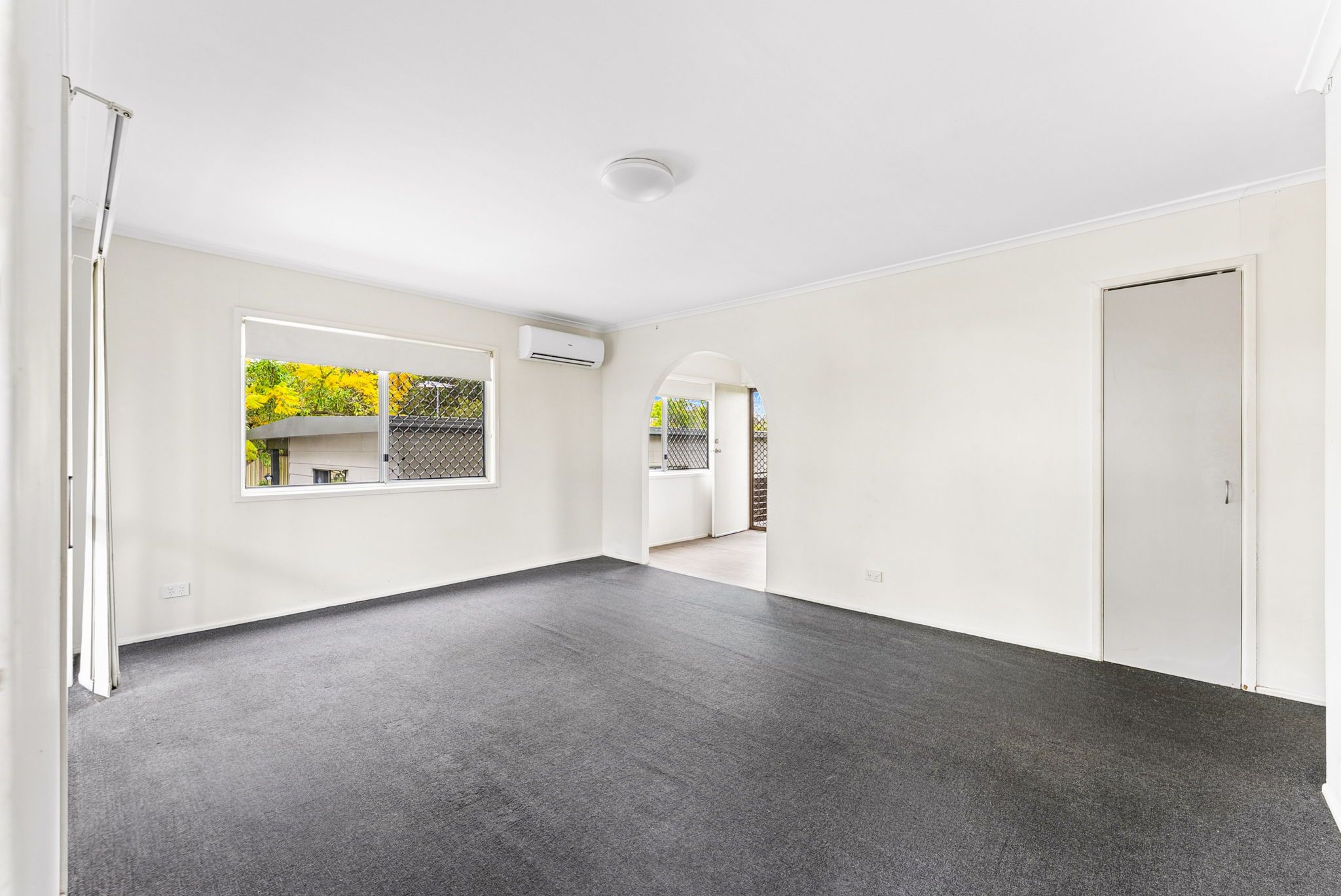 8 Mark Lane, Waterford West, QLD 4133