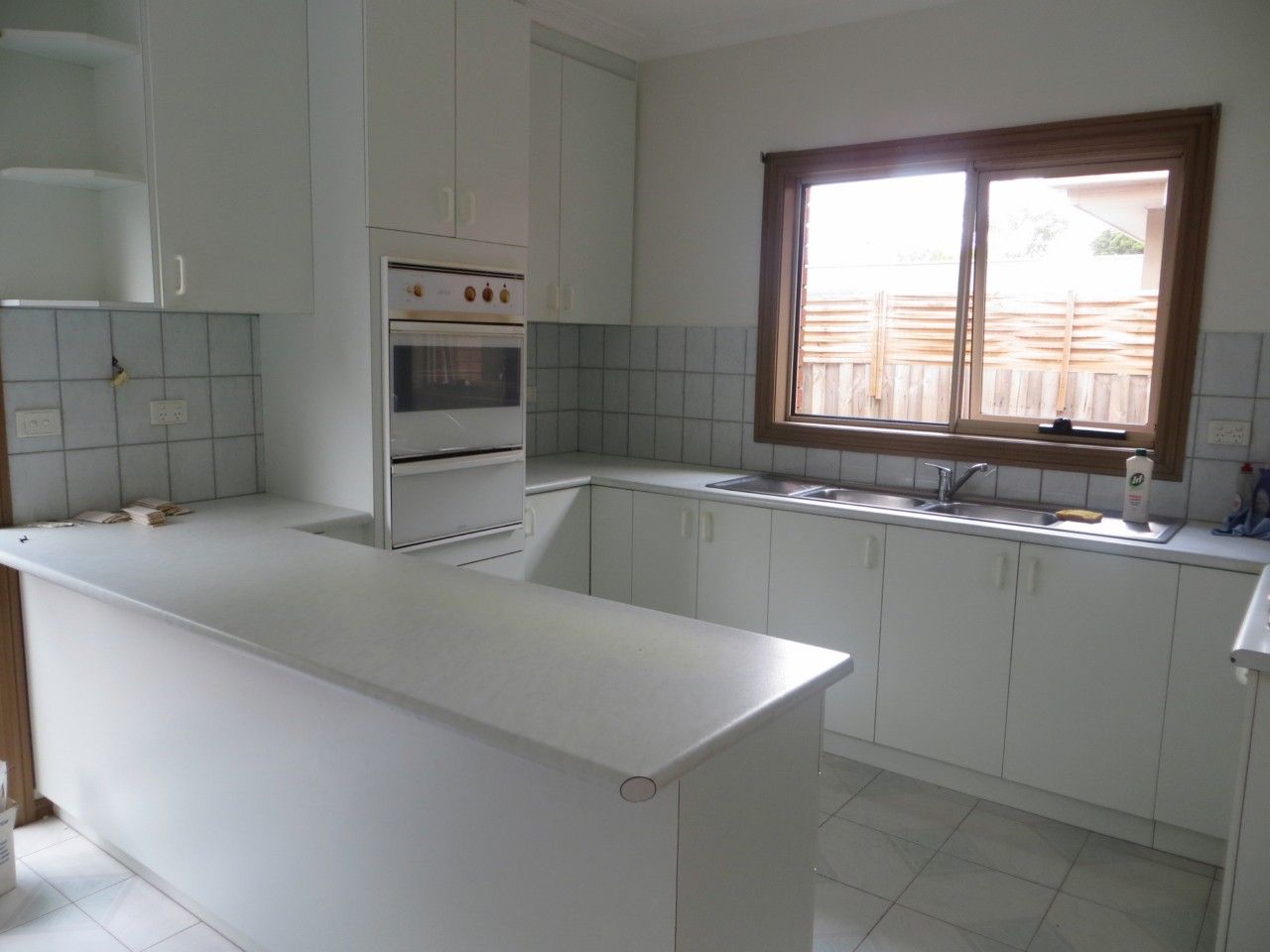 4/20 Carlisle Crescent, Hughesdale, VIC 3166