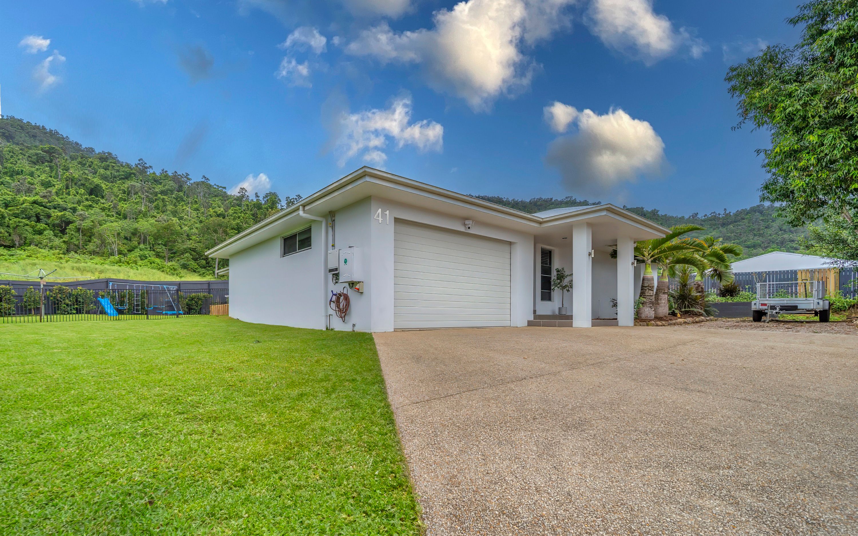 41 Endeavour Circuit, Cannonvale, QLD 4802