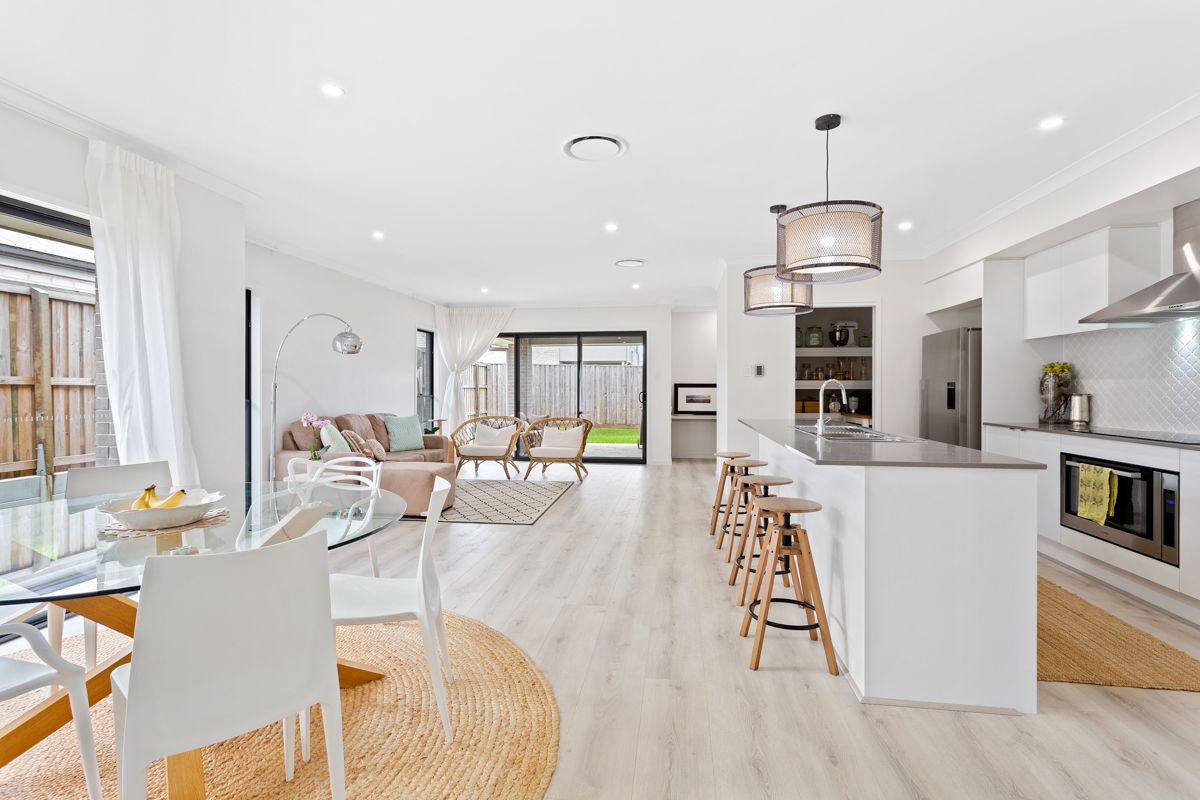 27 Bettson Boulevard, Griffin, QLD 4503