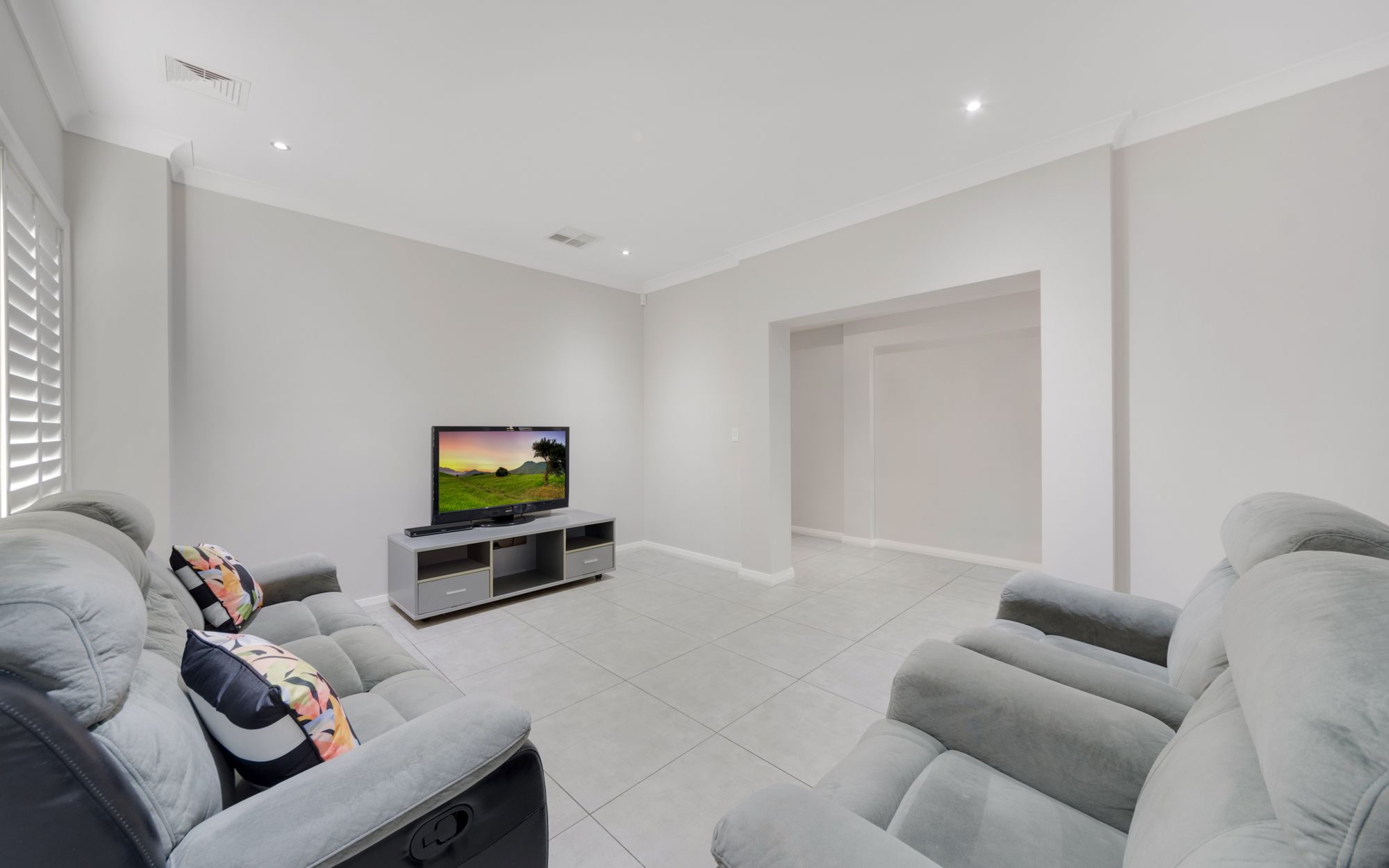 250 South Circuit, Oran Park, NSW 2570