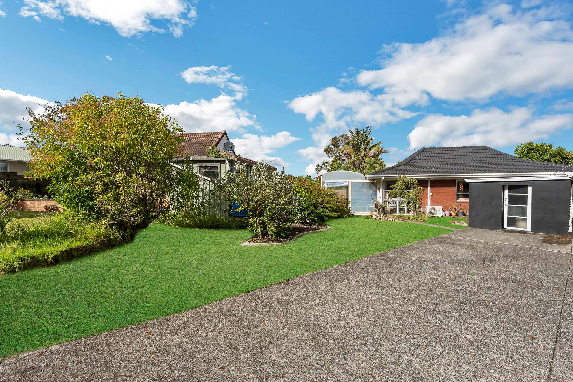 1/551A Weymouth Road photo 1