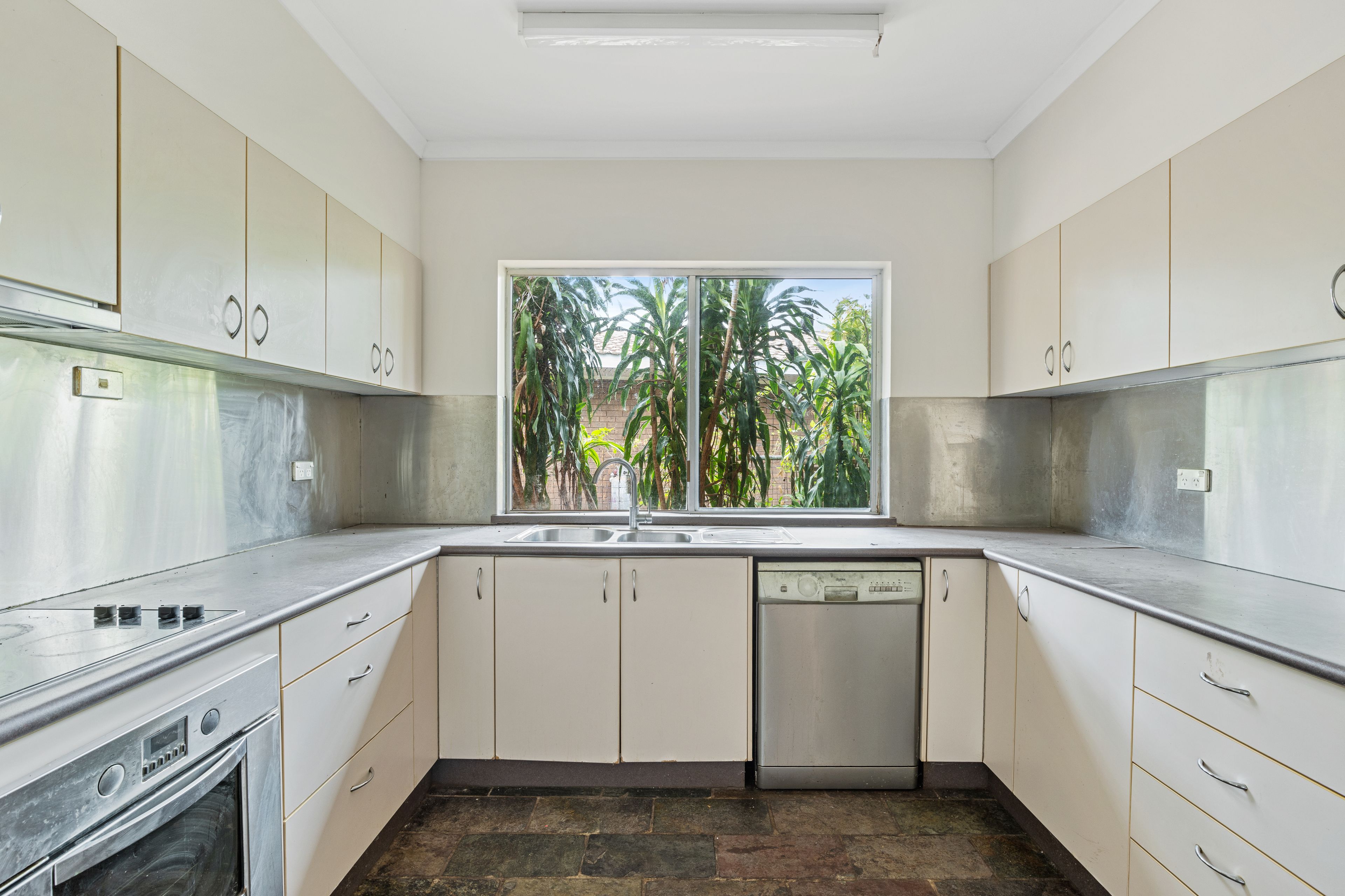 14 Zenith Circuit, Woodroffe, NT 0830