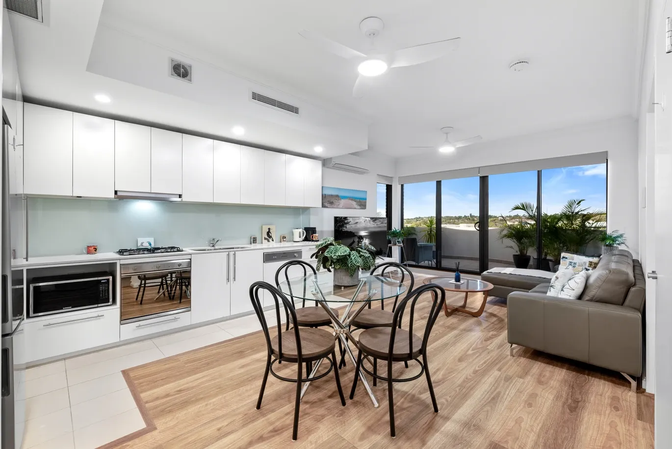 203/2-4 Parc Guell Drive, Campbelltown, NSW 2560